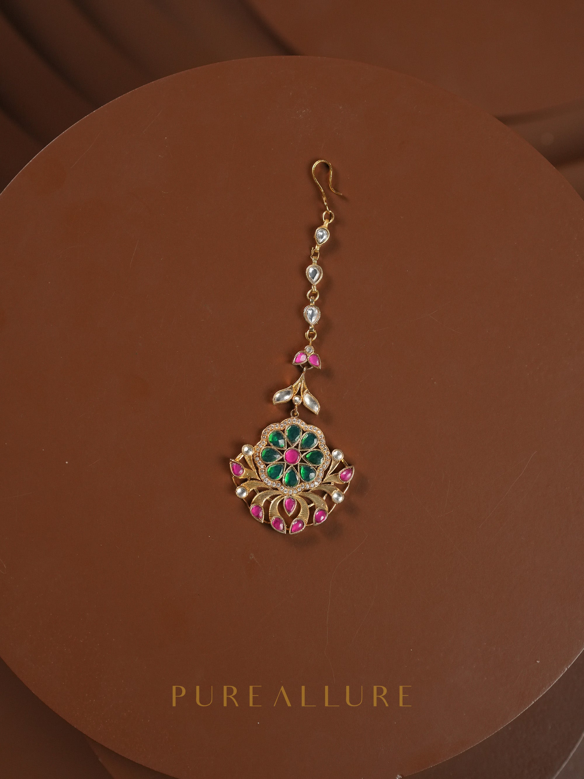 Shubhra Tikka (T103)