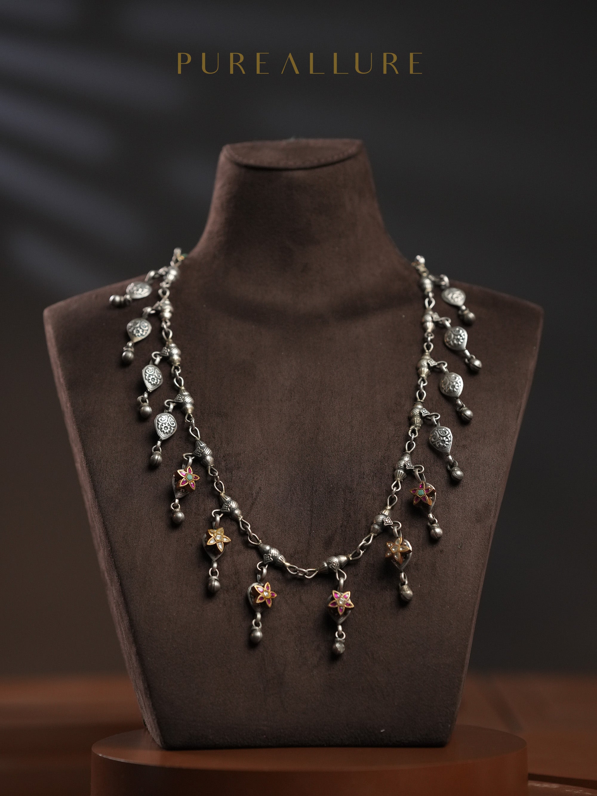 Vismaya  Necklace (KN261)