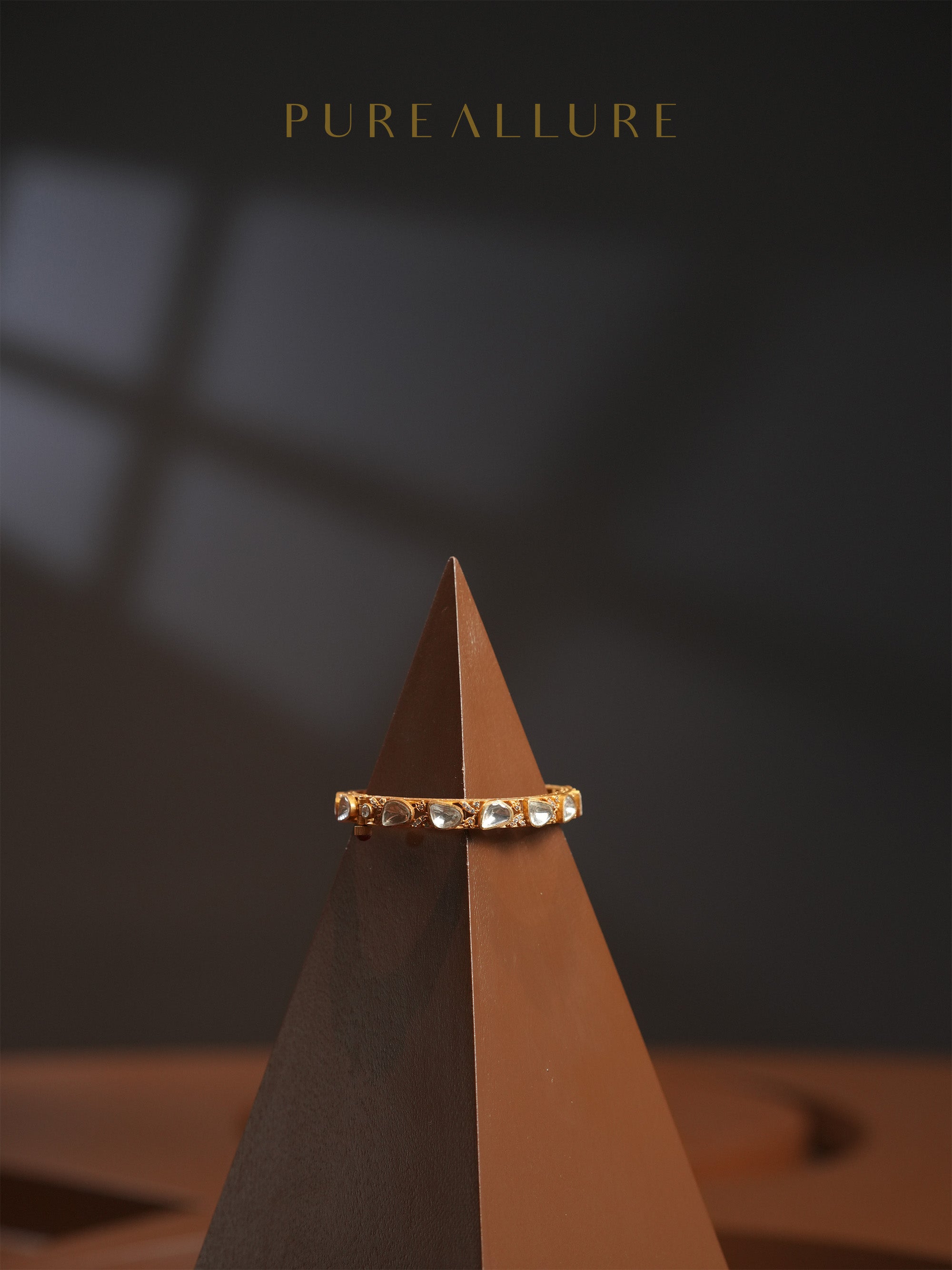 Yashasvini Bangle (B194)