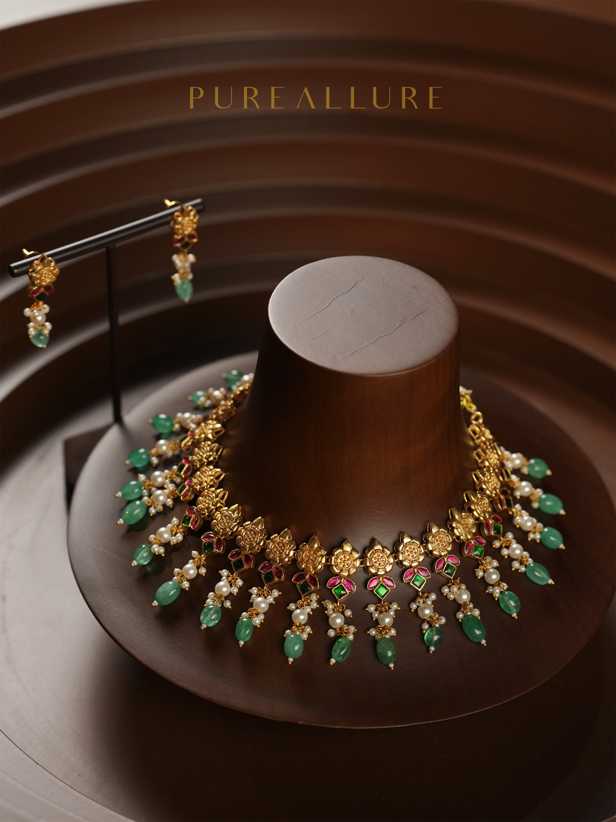 Kanakadhara Necklace (KN318)