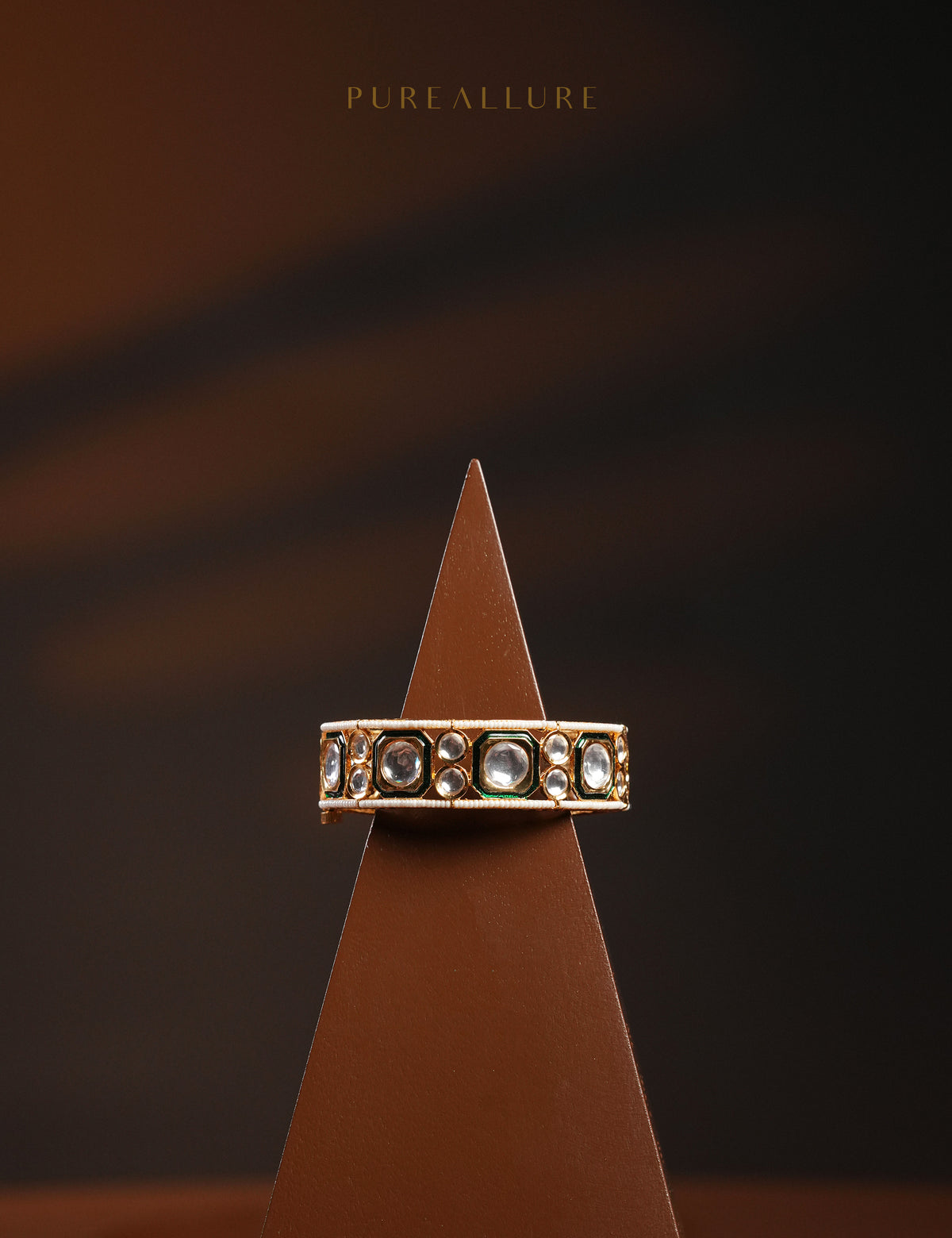 Vihana Bangle (B229)