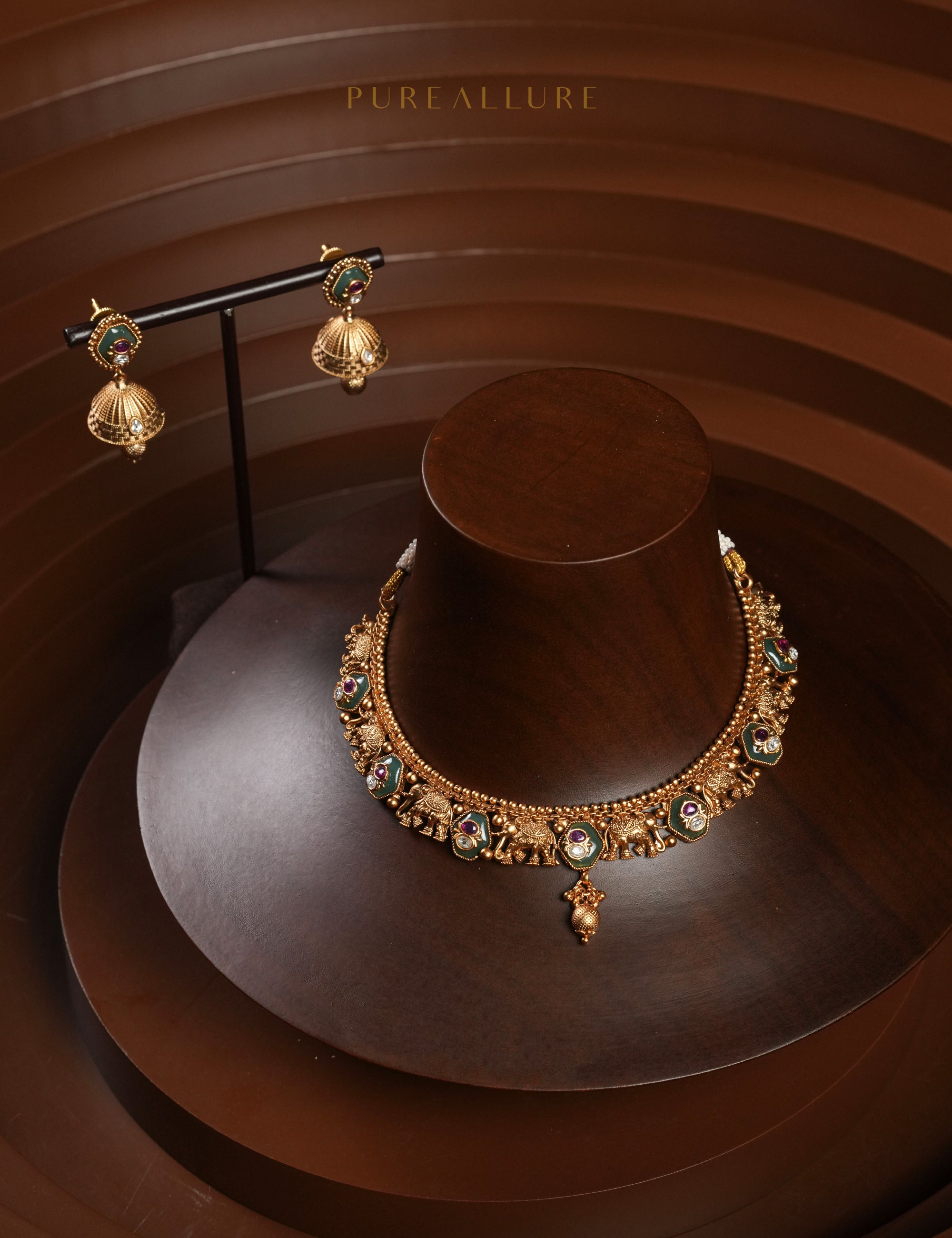 Nishika Necklace (KN370)