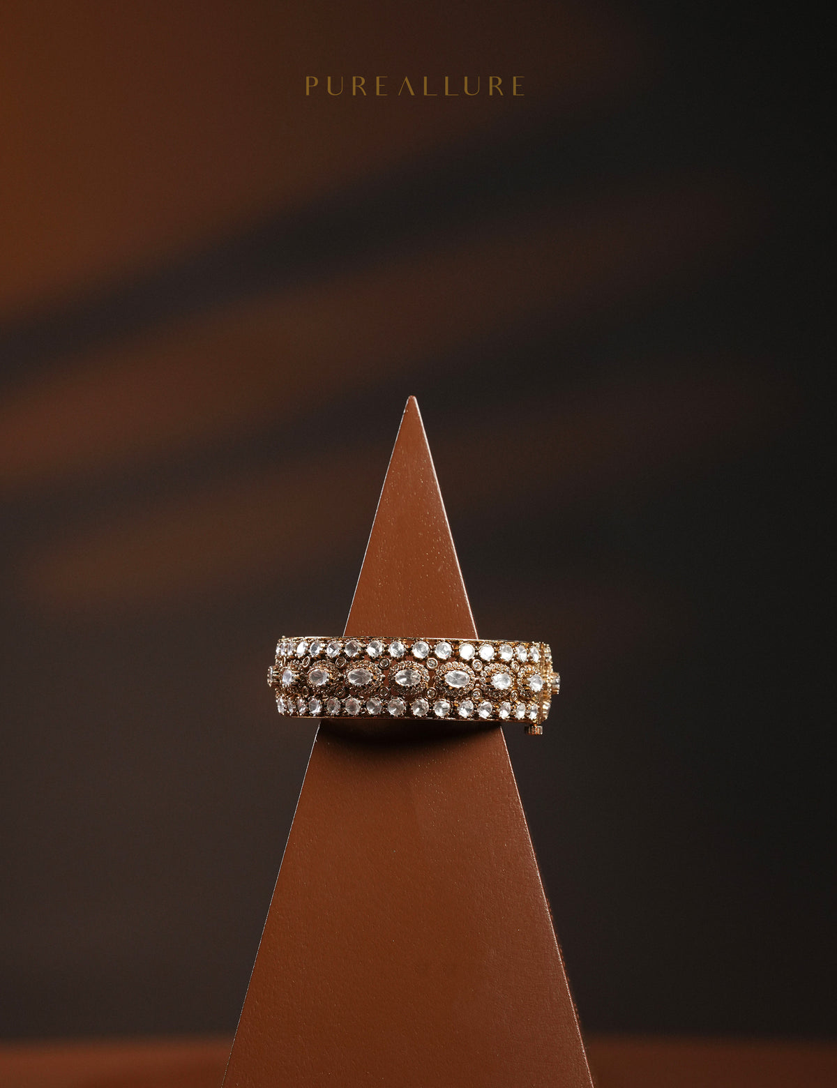 Avani Bangle (B180)