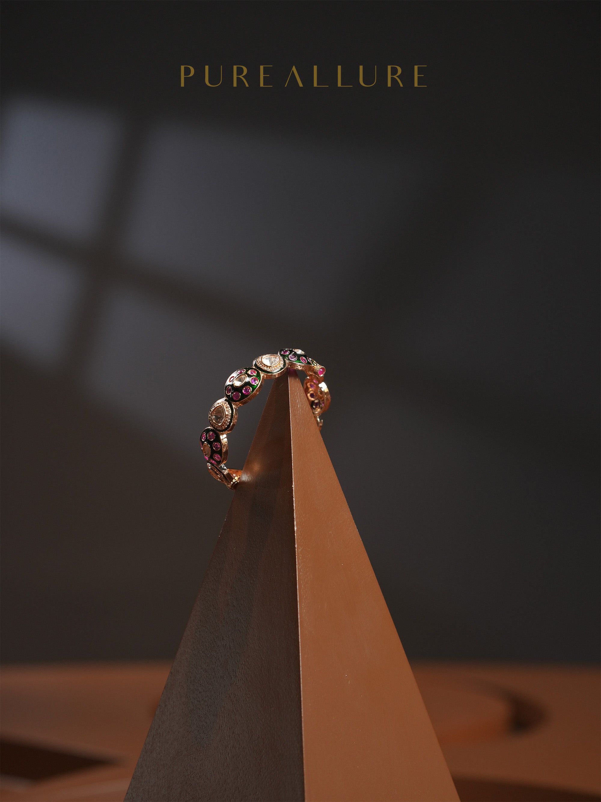 Drushya Bangle (B106)