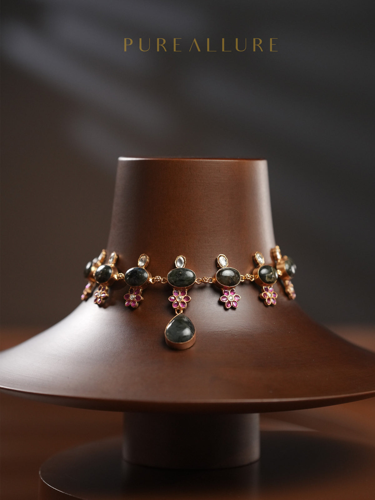 Roopal Necklace (KN312)