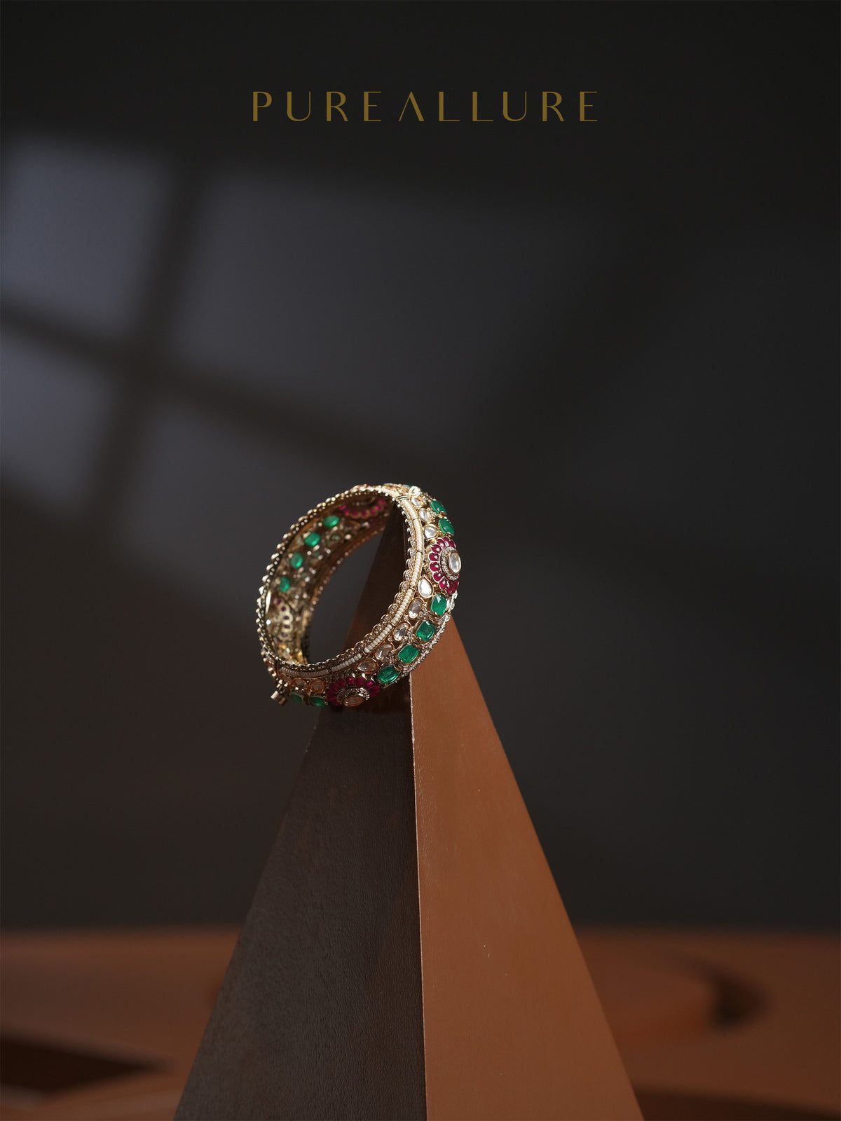 Tanushree Bangle (B193)