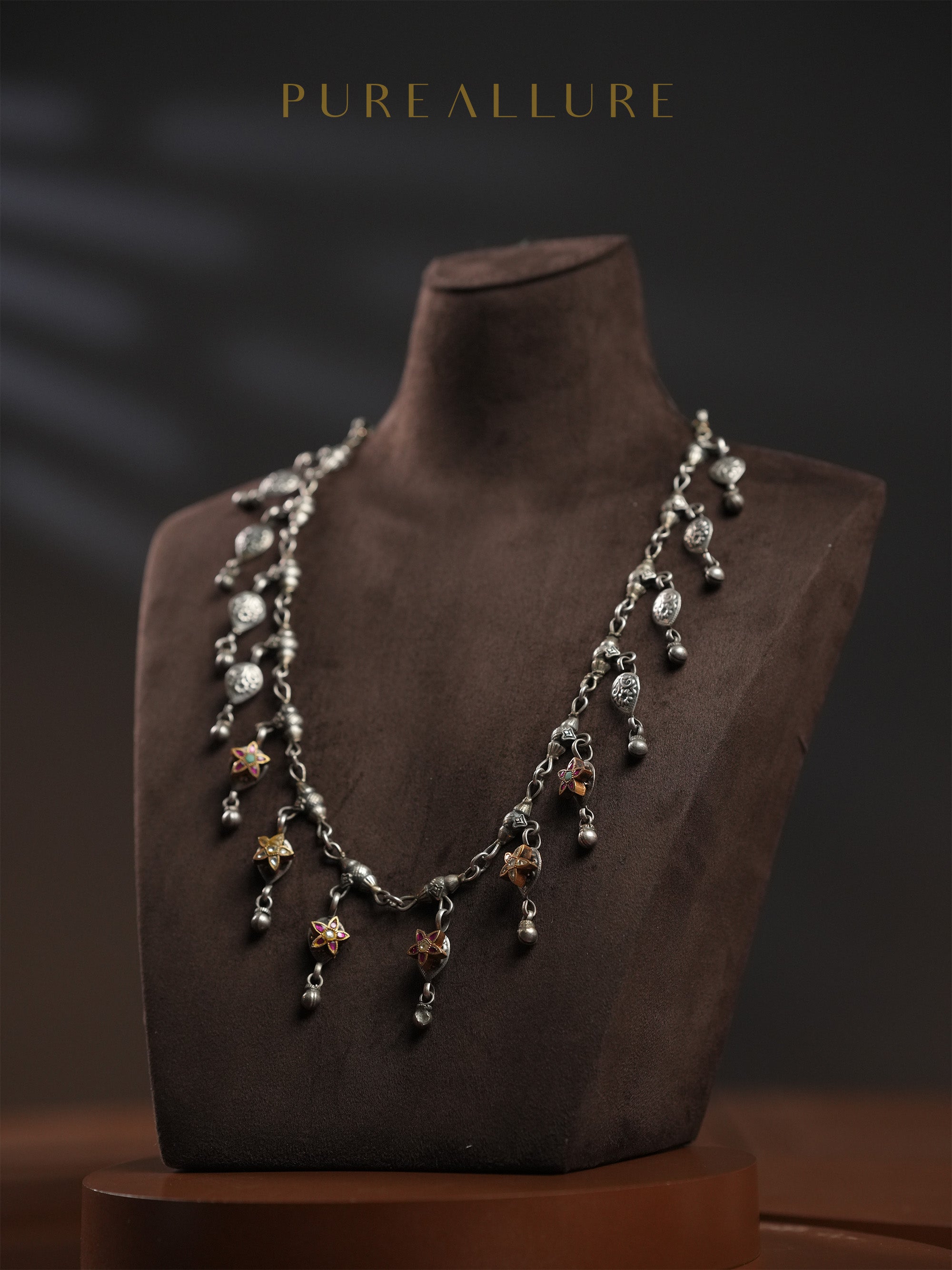 Vismaya  Necklace (KN261)
