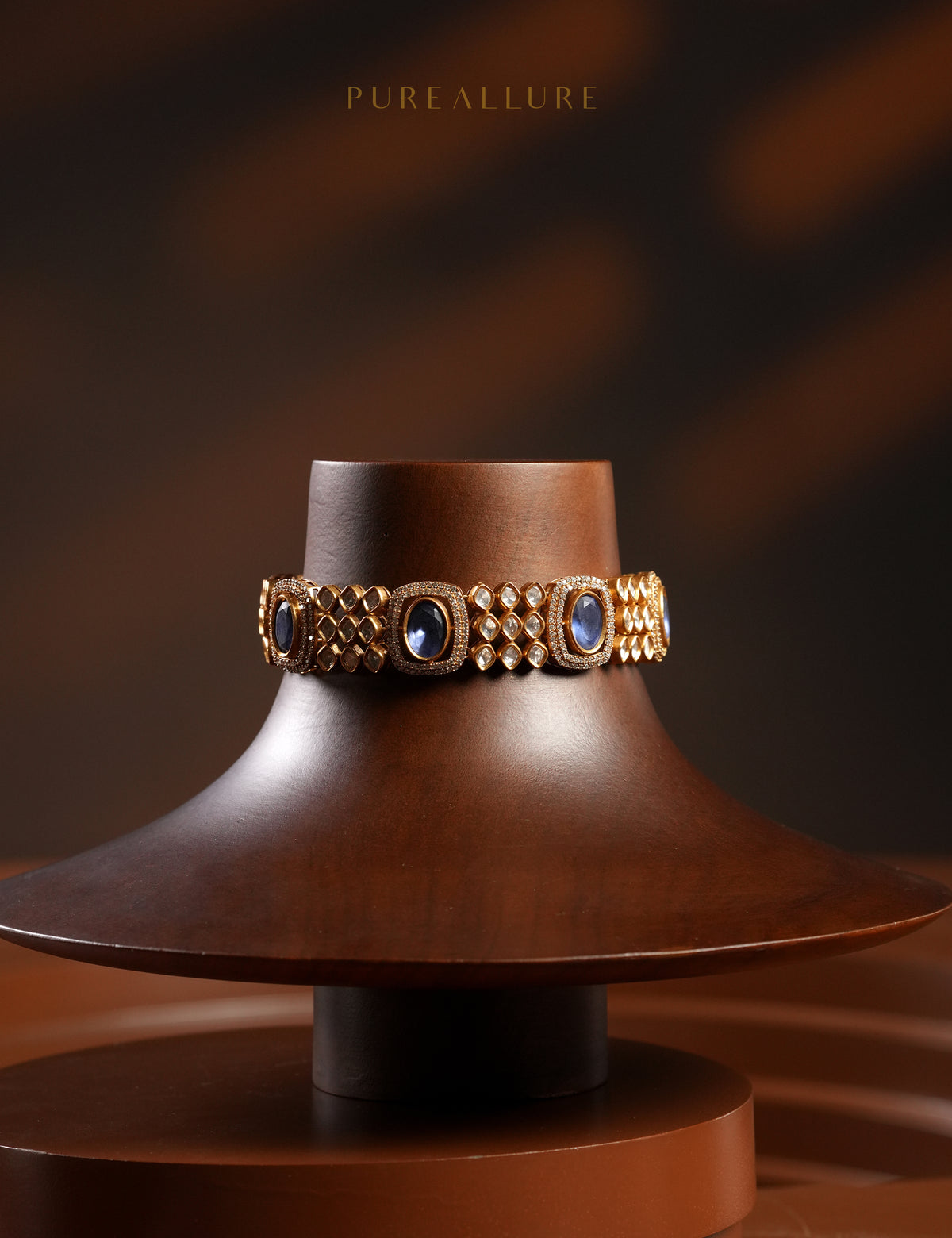 Laura Choker (PC57)