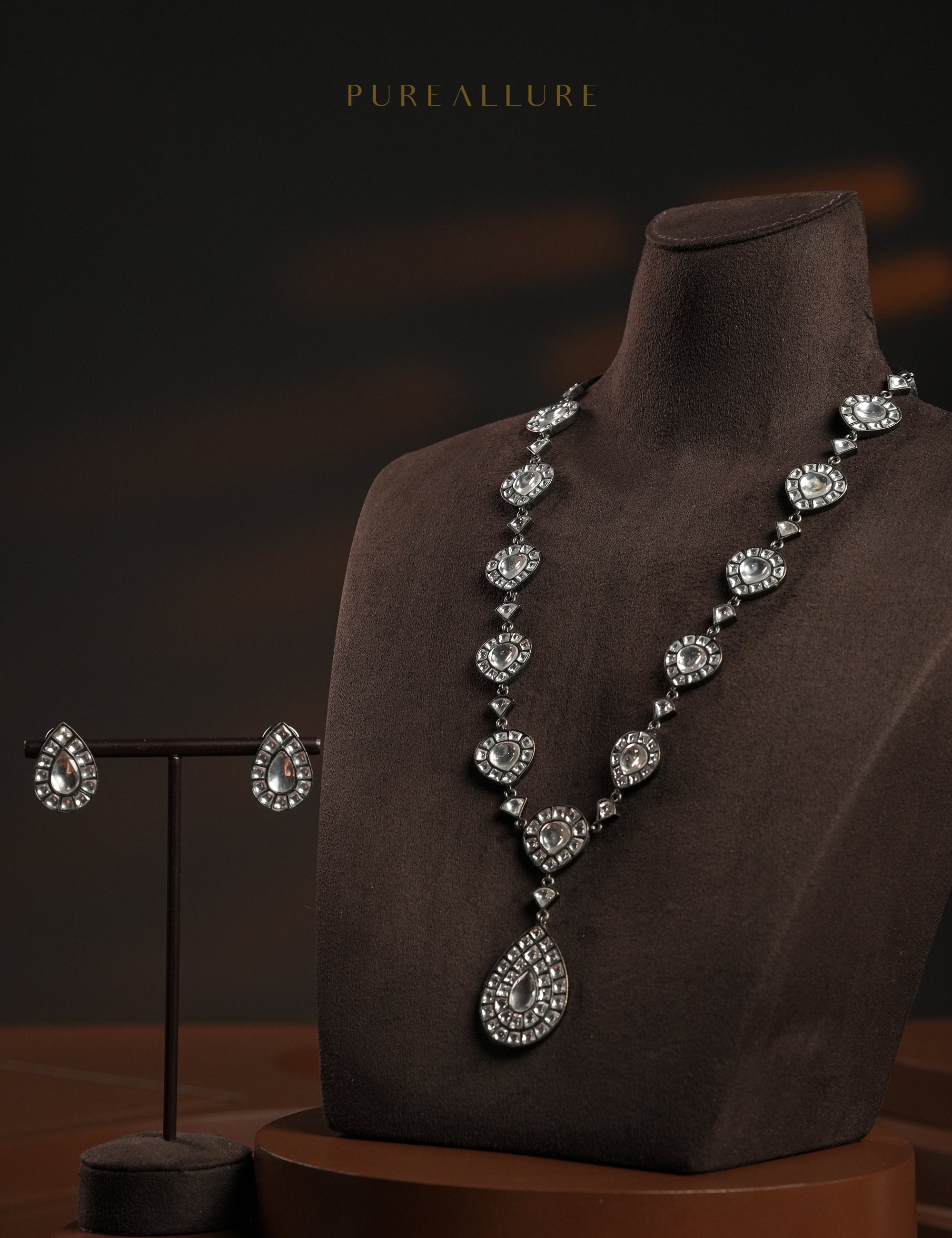 Madhulatha Longchain (L96)
