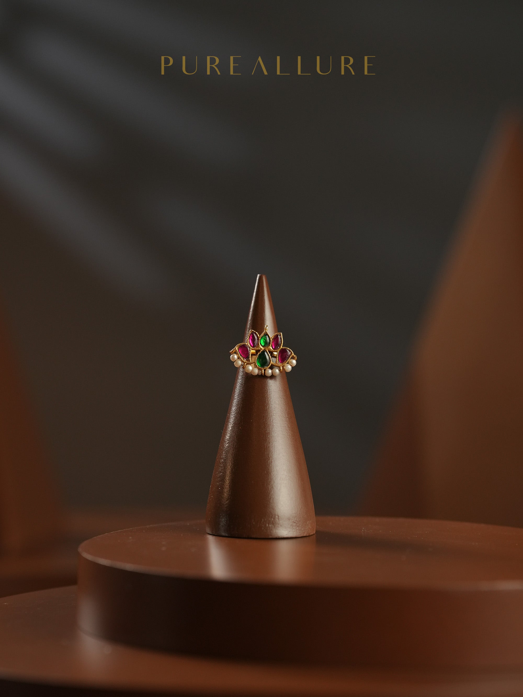 Luna Ring (KR162)