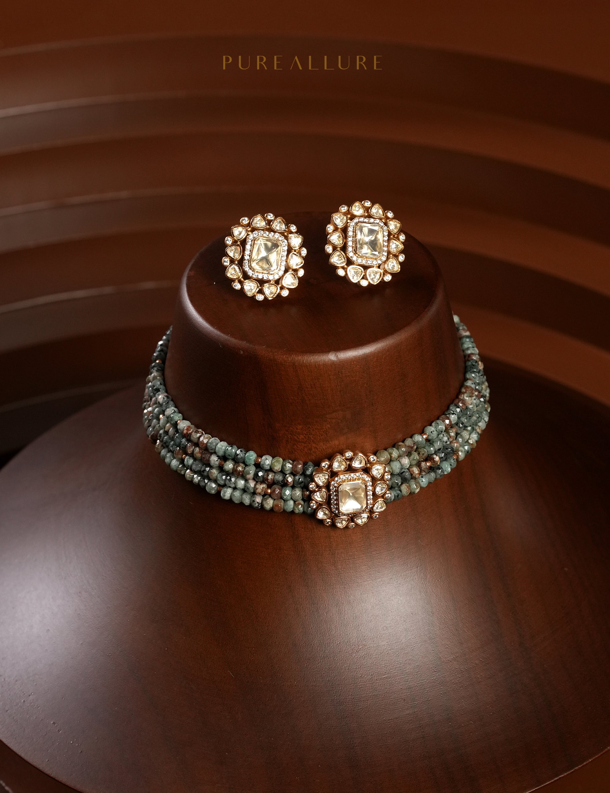 Tanunikha Choker (PC205)