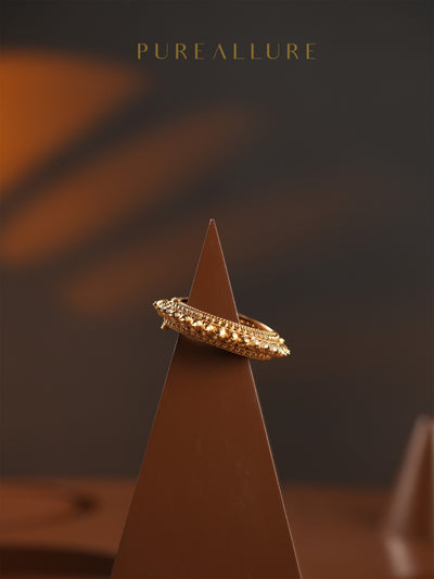 Priyala Bangle (B132)