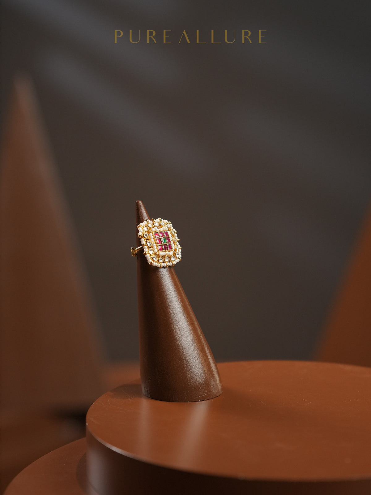 Nyra Ring (KR161)