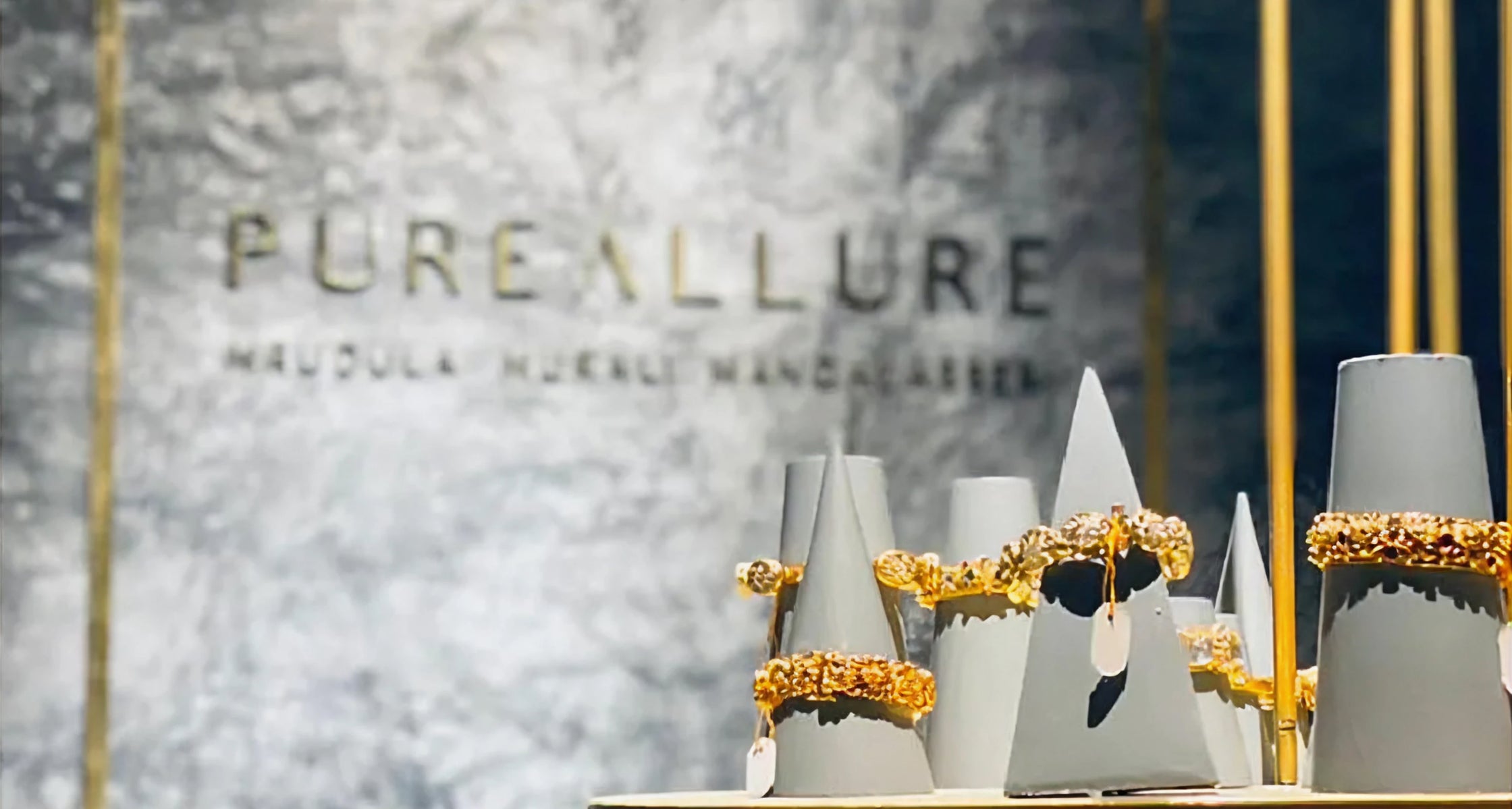 Jewelry display with PURE ALLURE