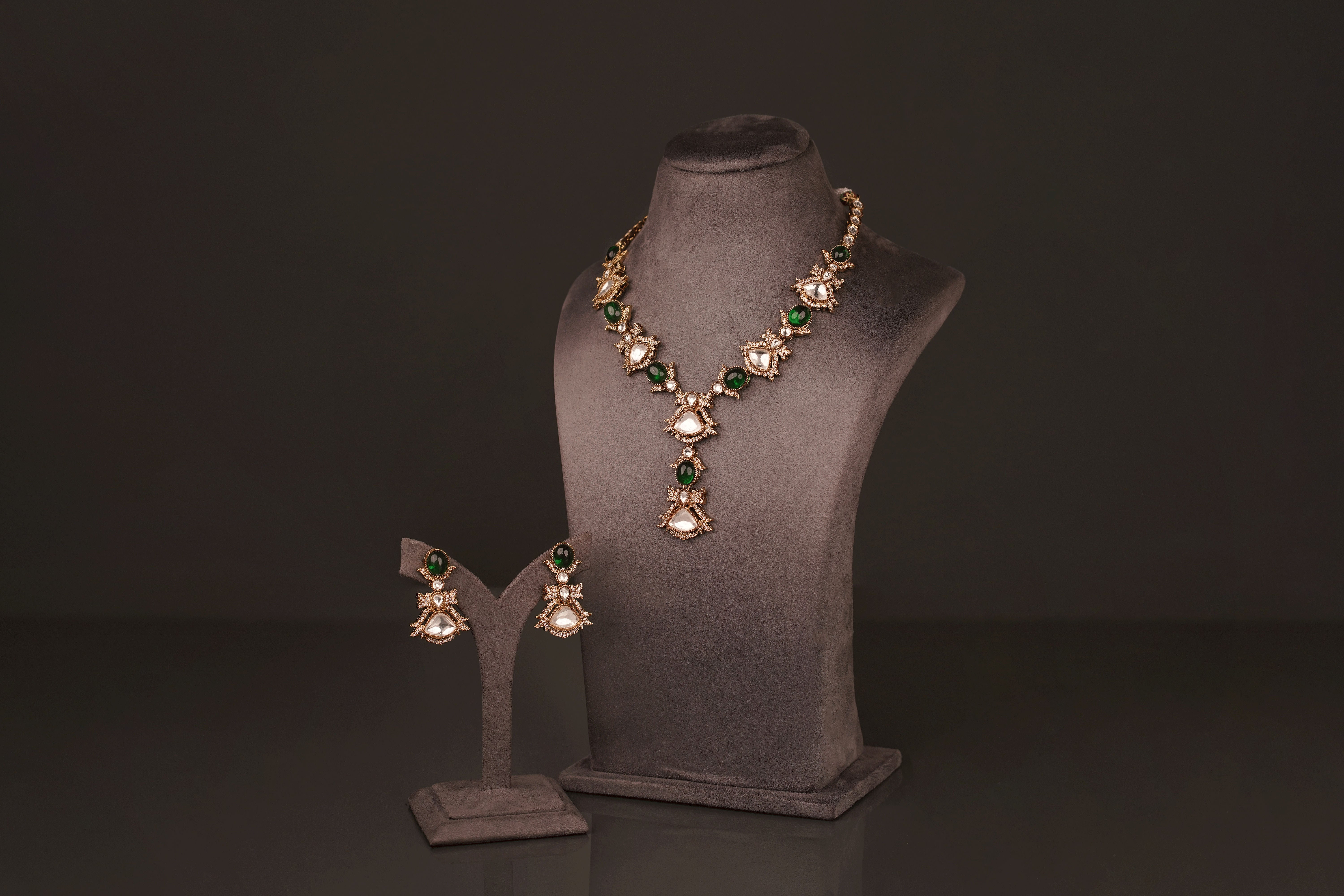 Rata Necklace Set(KN07) - Pure Allure