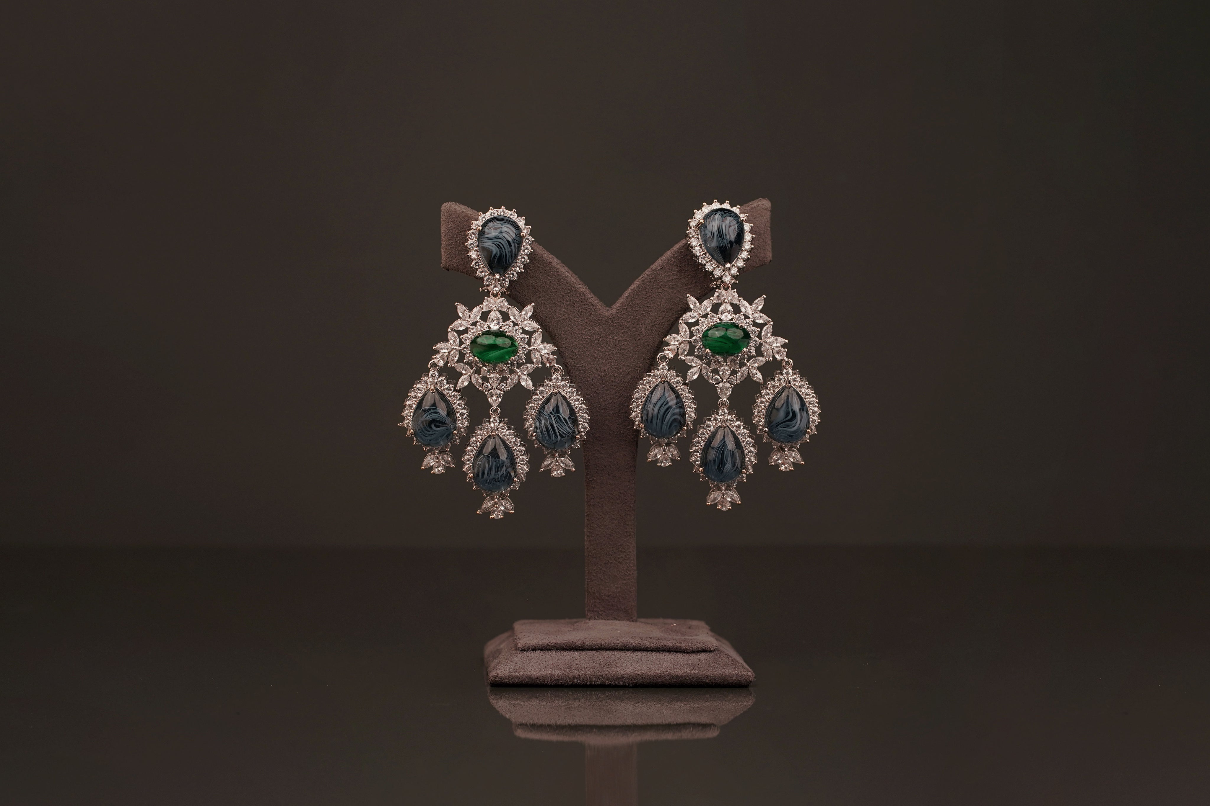 Esha earring(E207) - Pure Allure