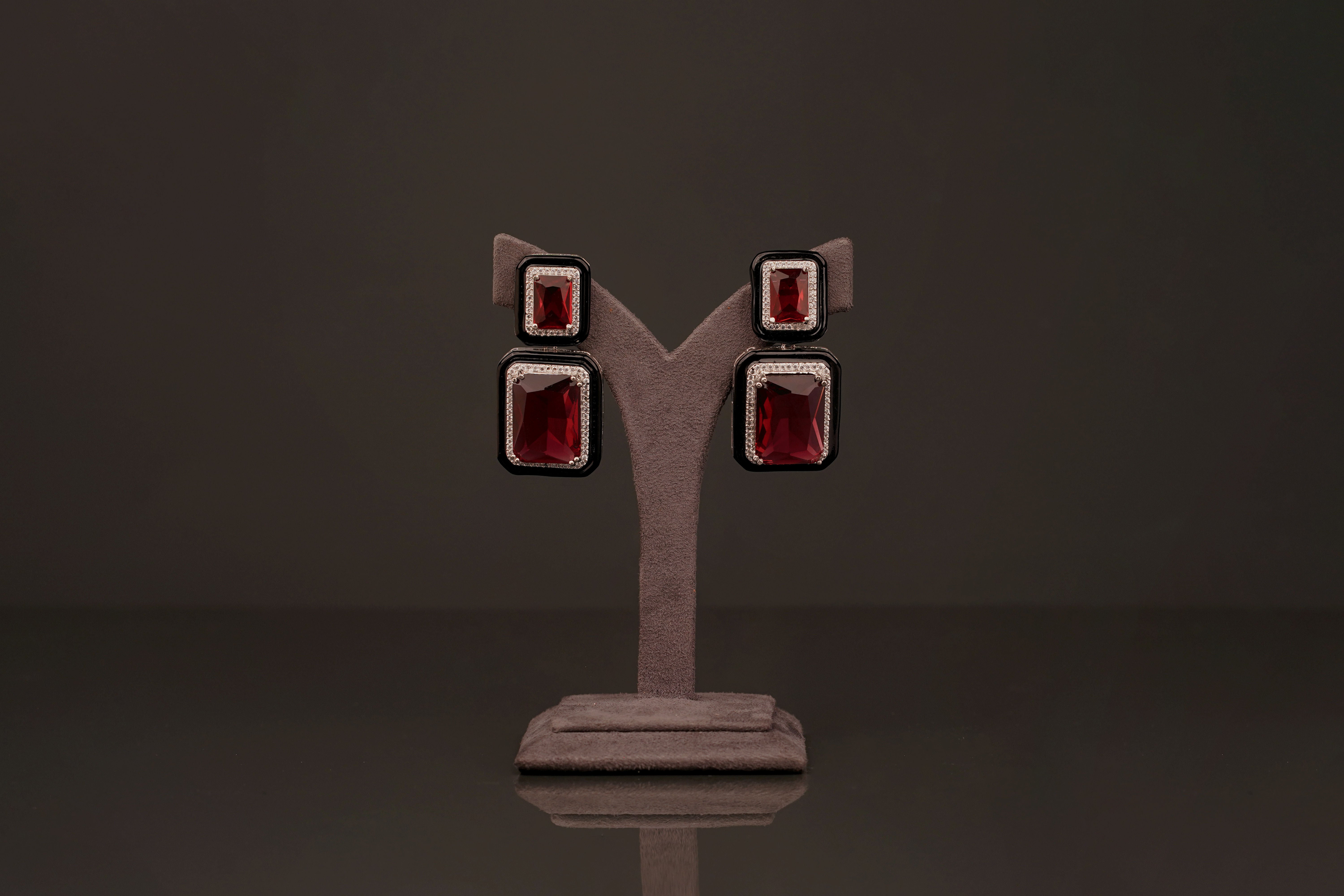 Garnet Earring(E44) - Pure Allure