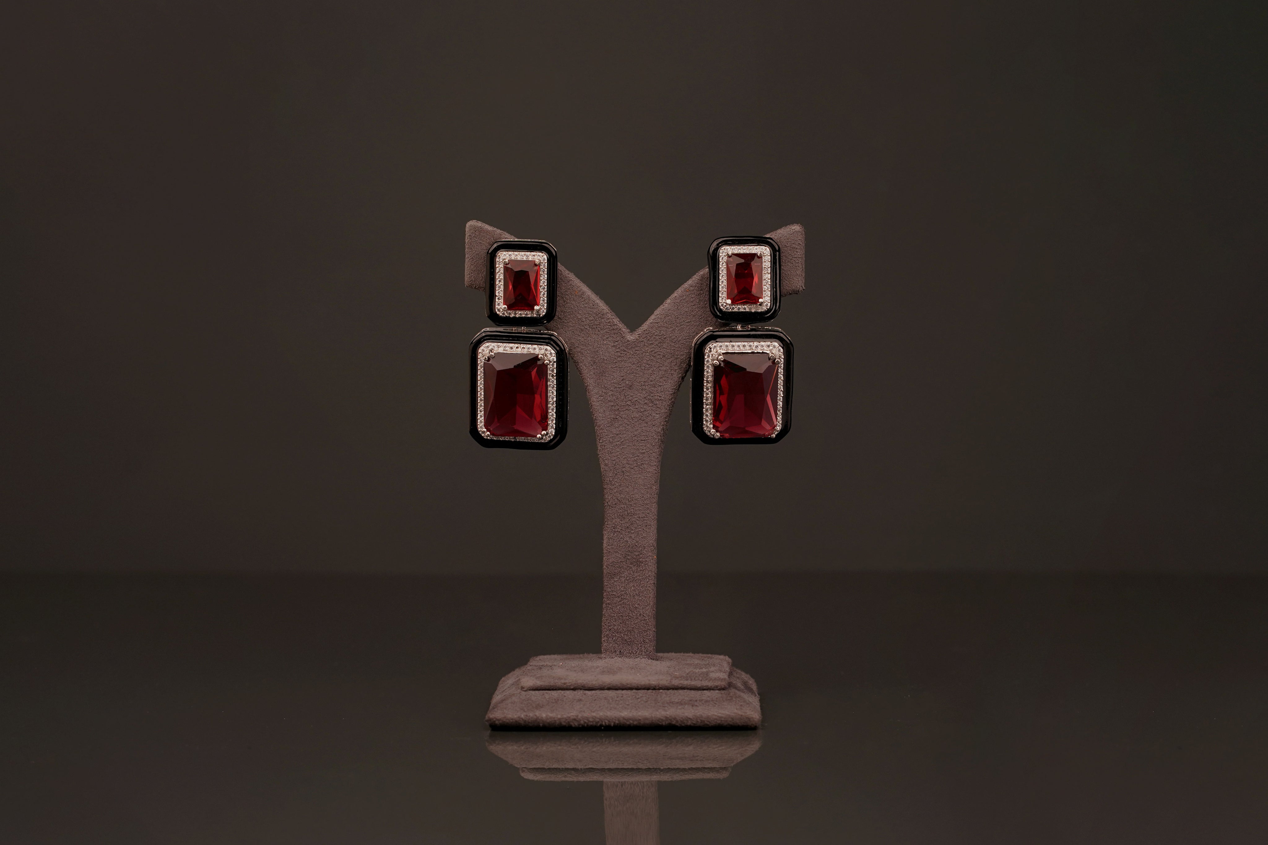 Garnet Earring(E44) - Pure Allure