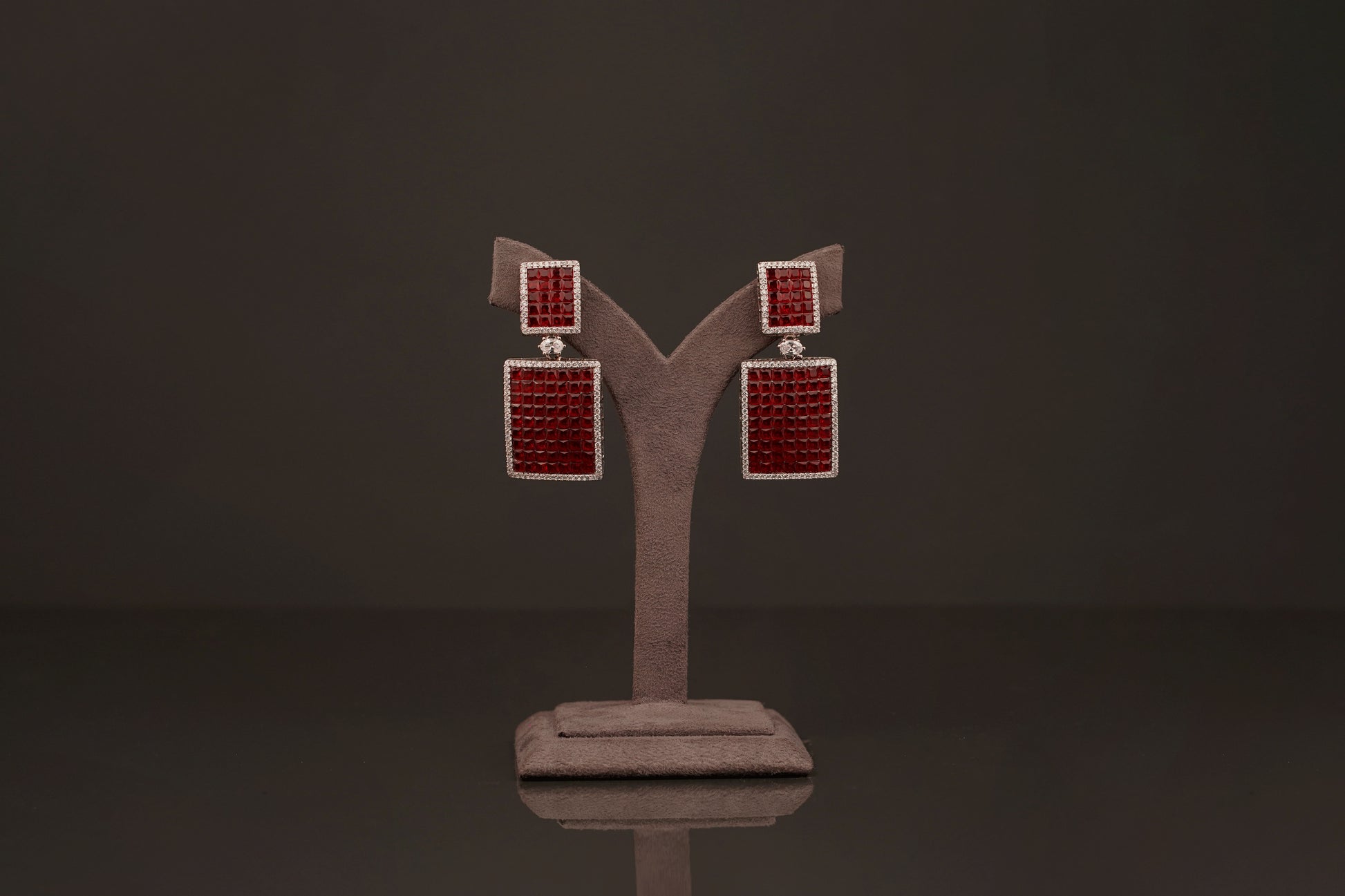 Scarlett Earring(E46) - Pure Allure
