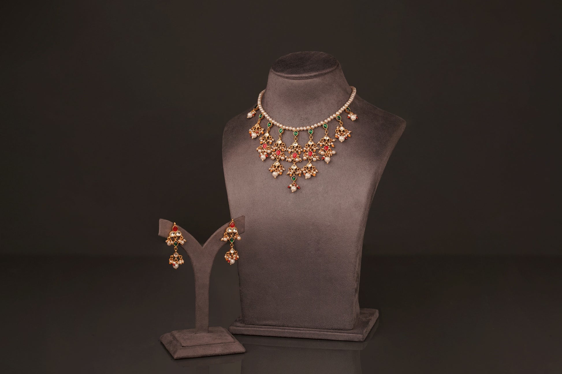 Aastha Necklaceset(KN95) - Pure Allure