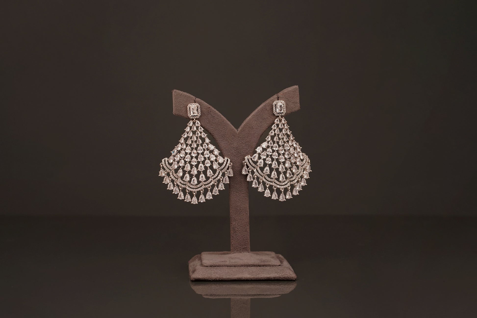 Alexis earring(E66) - Pure Allure