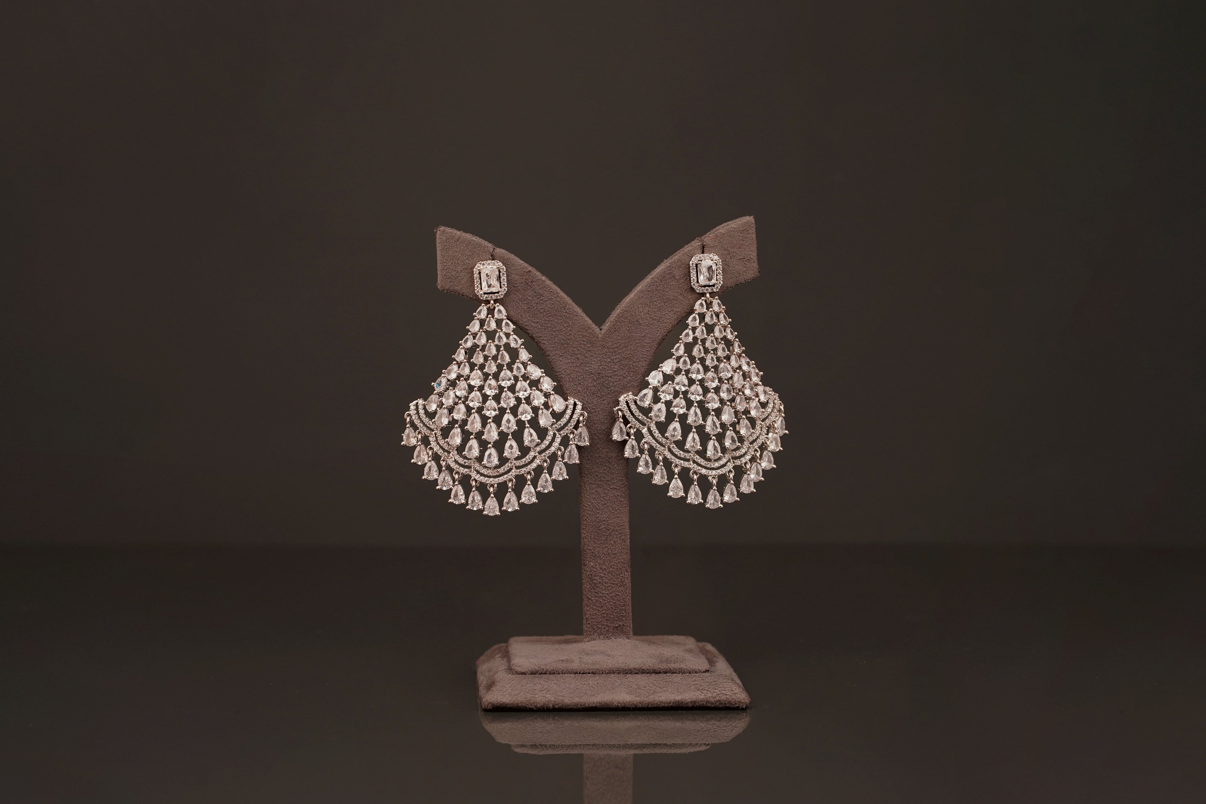 Alexis earring(E66) - Pure Allure