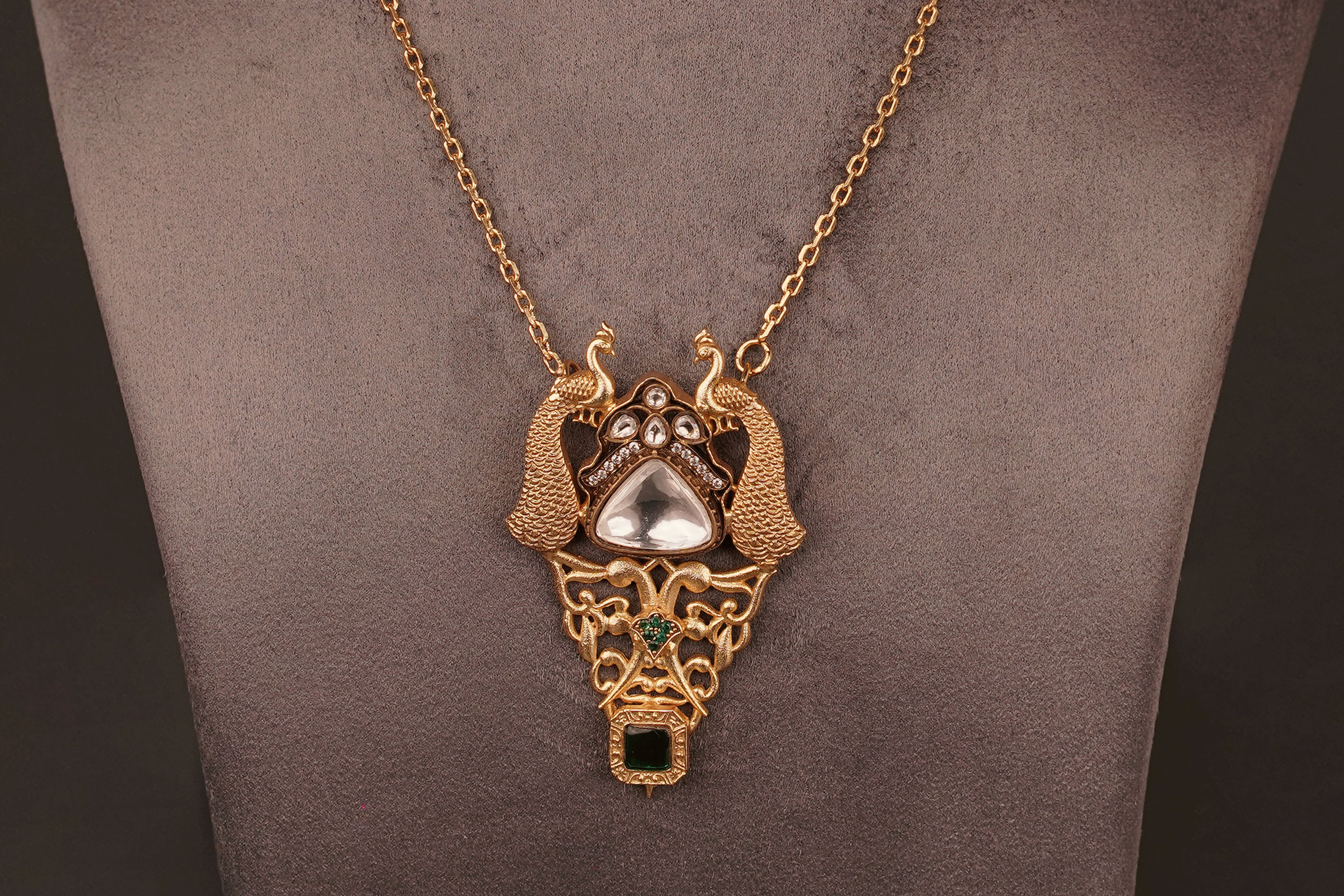 Ursala Longchain Set(KL04) - Pure Allure