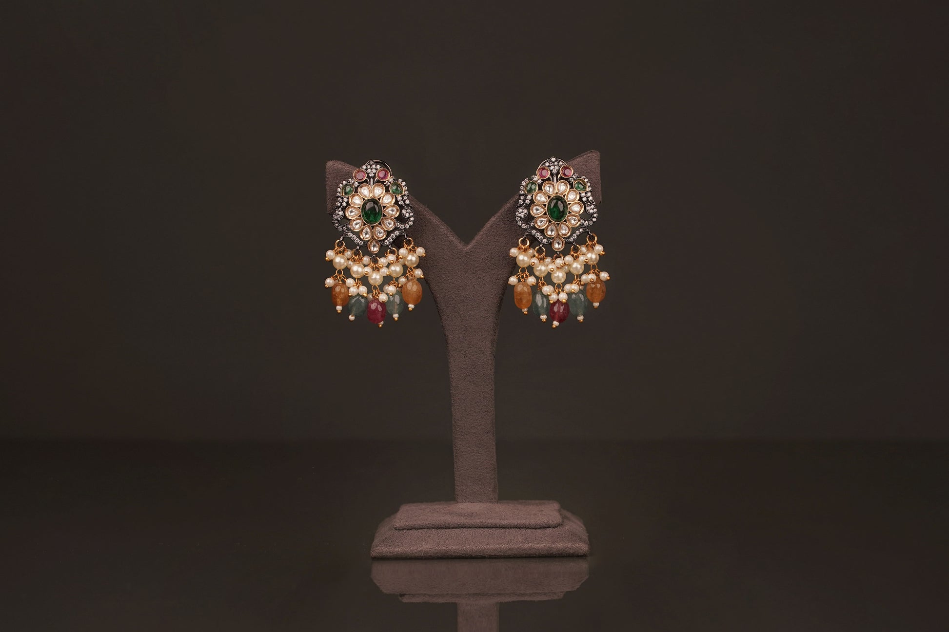 Akriti statement Set(KL02) - Pure Allure