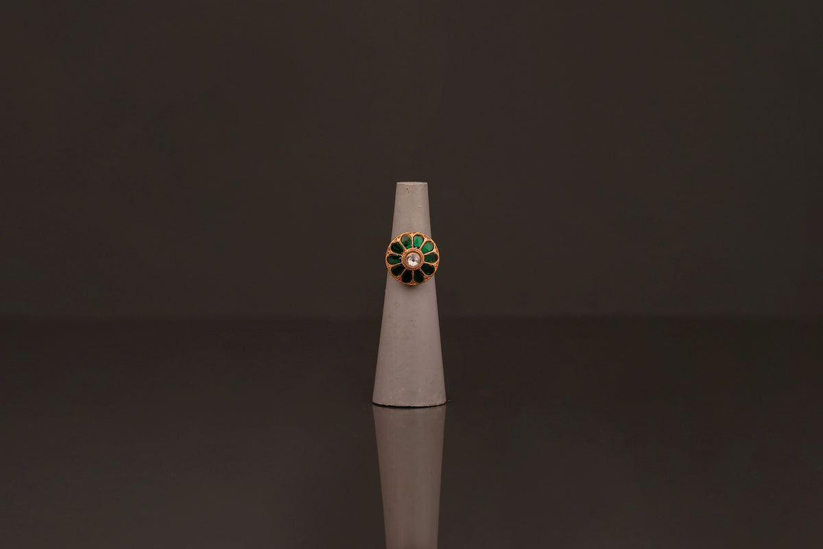 Sajna Ring (KR80) - Pure Allure