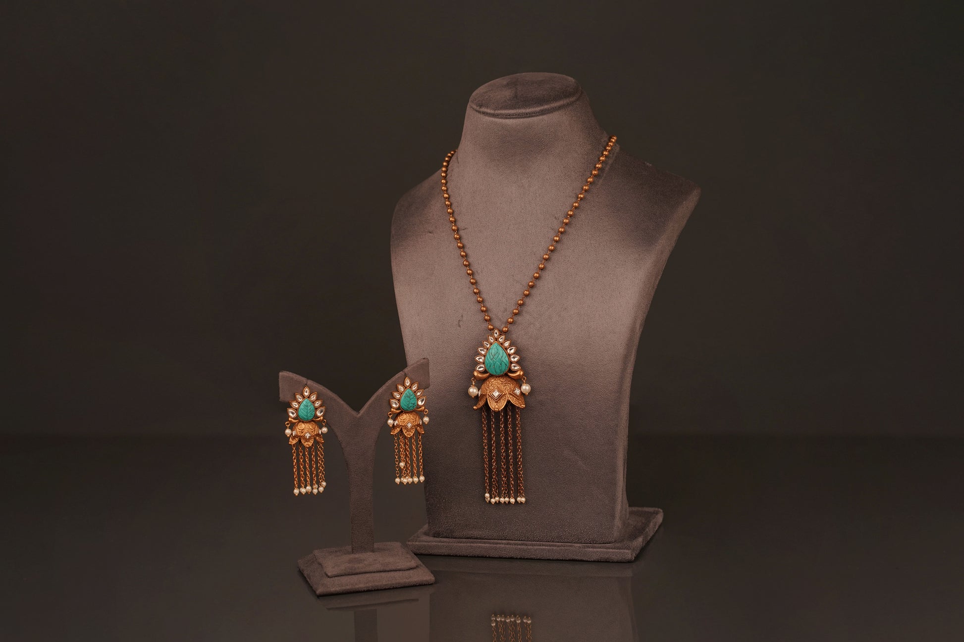 Jainy Statement Longchain Set(L27) - Pure Allure