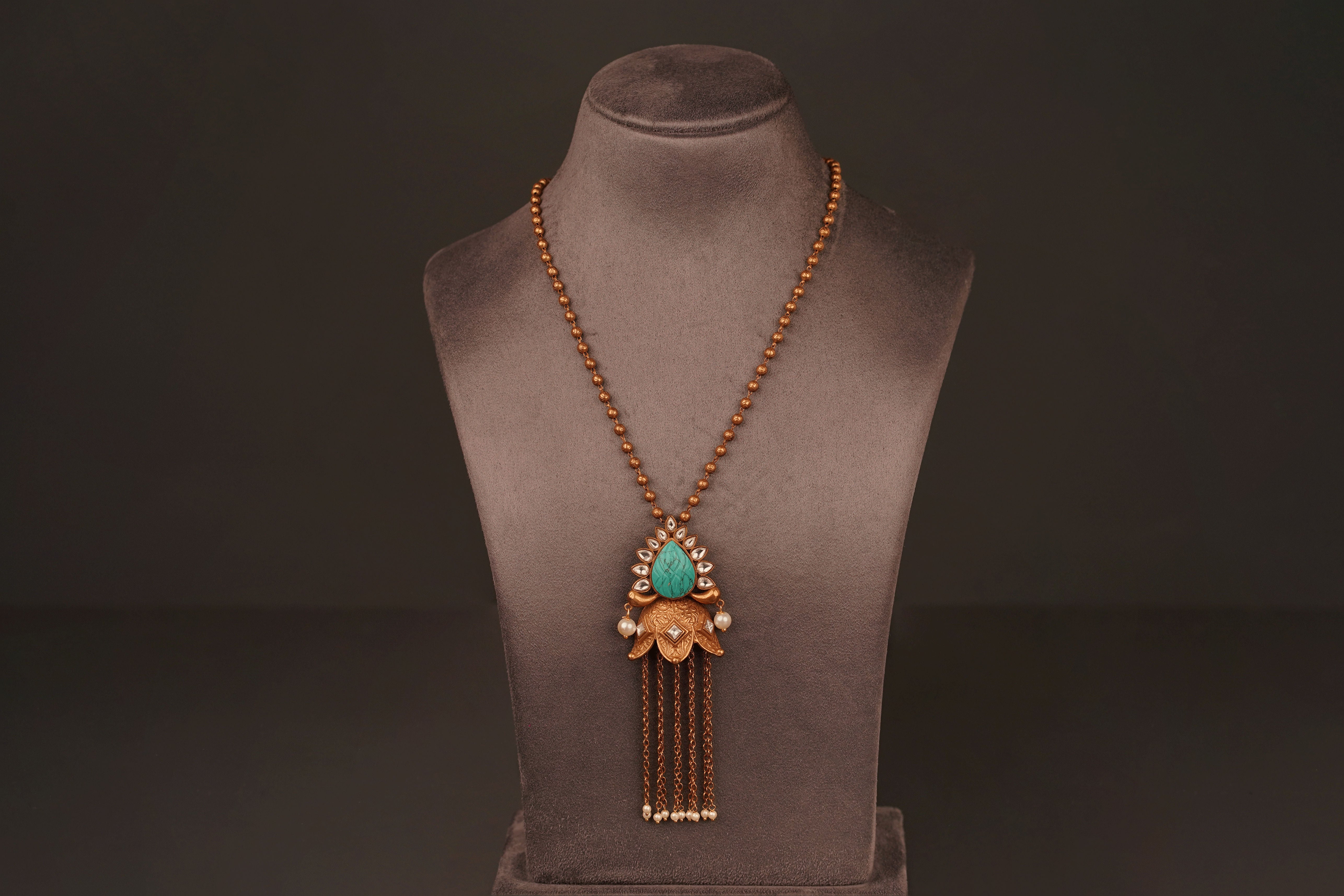 Jainy Statement Longchain Set(L27) - Pure Allure