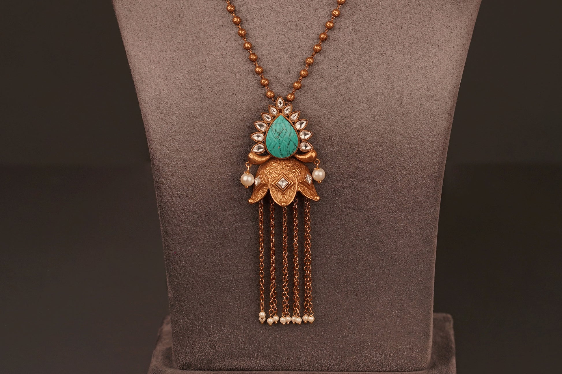 Jainy Statement Longchain Set(L27) - Pure Allure