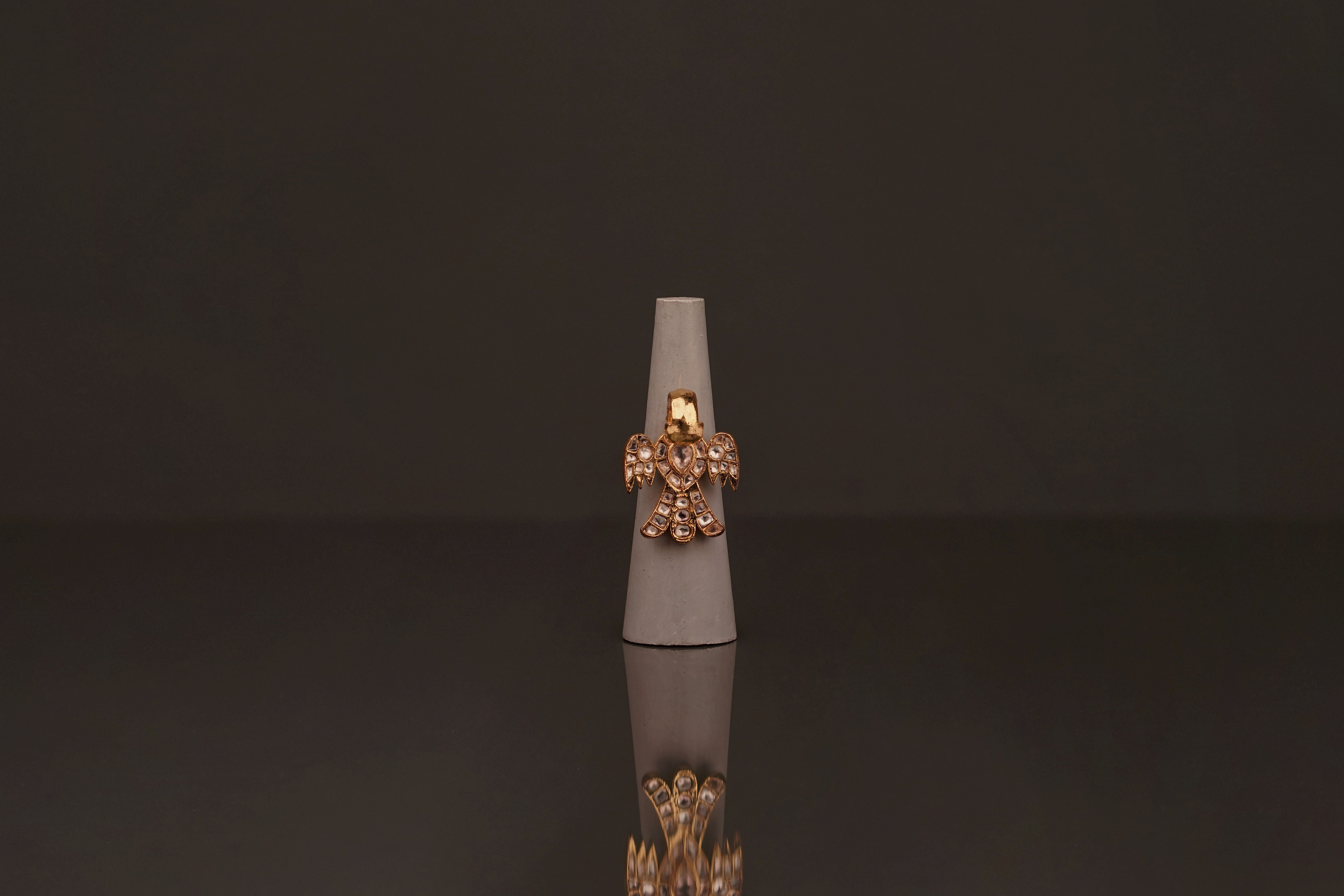 Apurva Ring (KR41) - Pure Allure