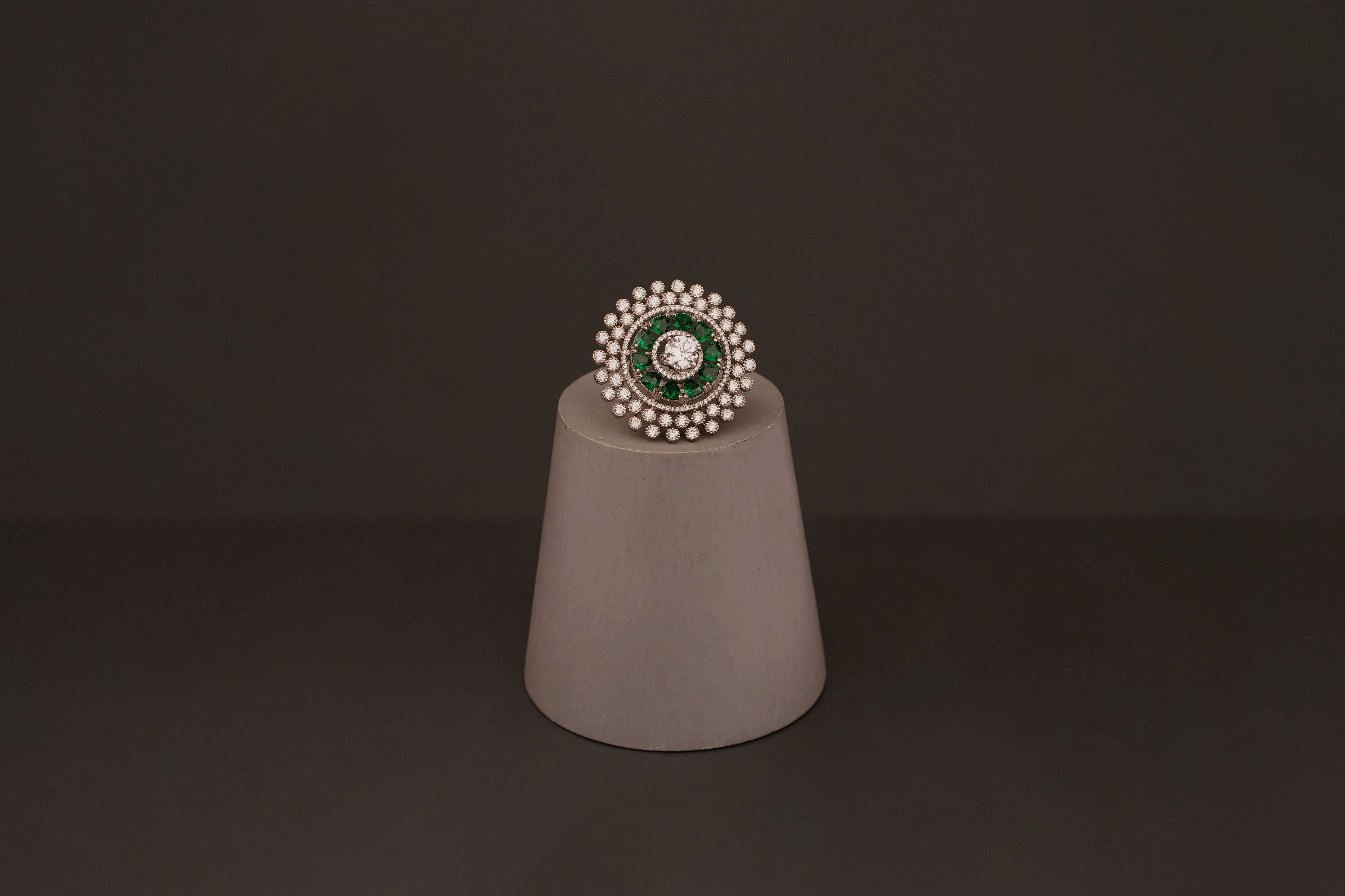 Nerin Finger Ring (ZR16) - Pure Allure