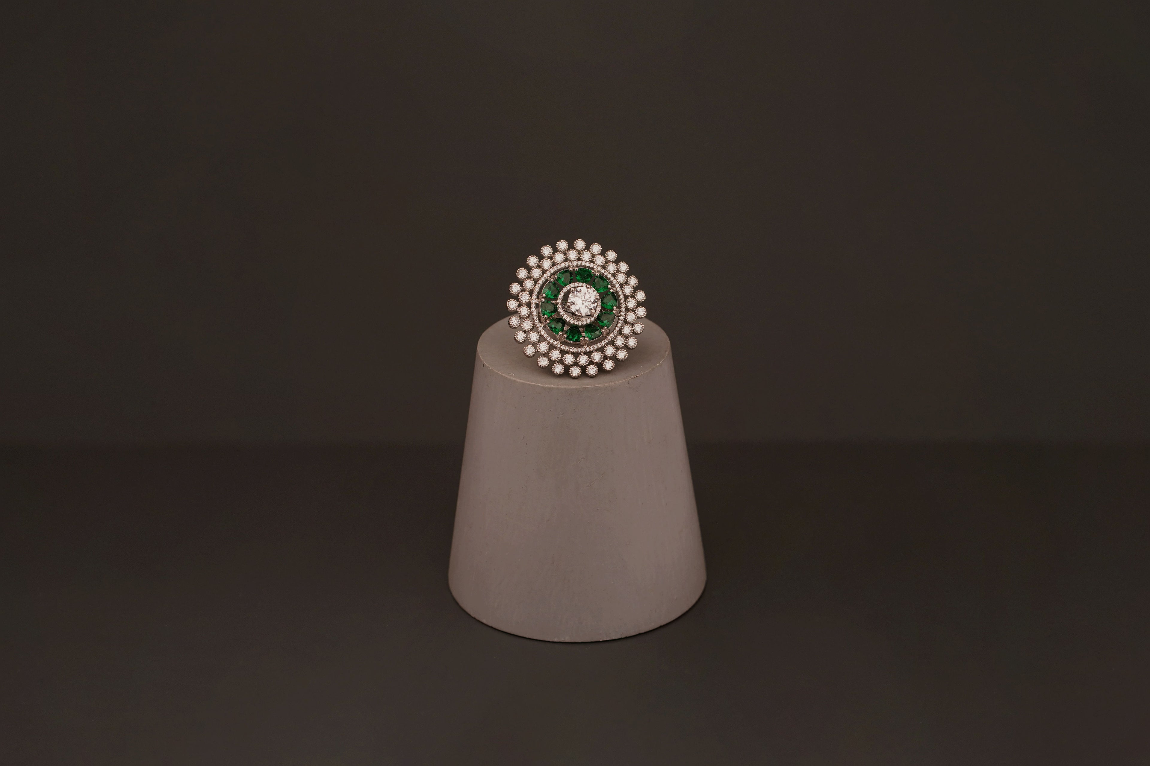 Nerin Finger Ring (ZR16) - Pure Allure
