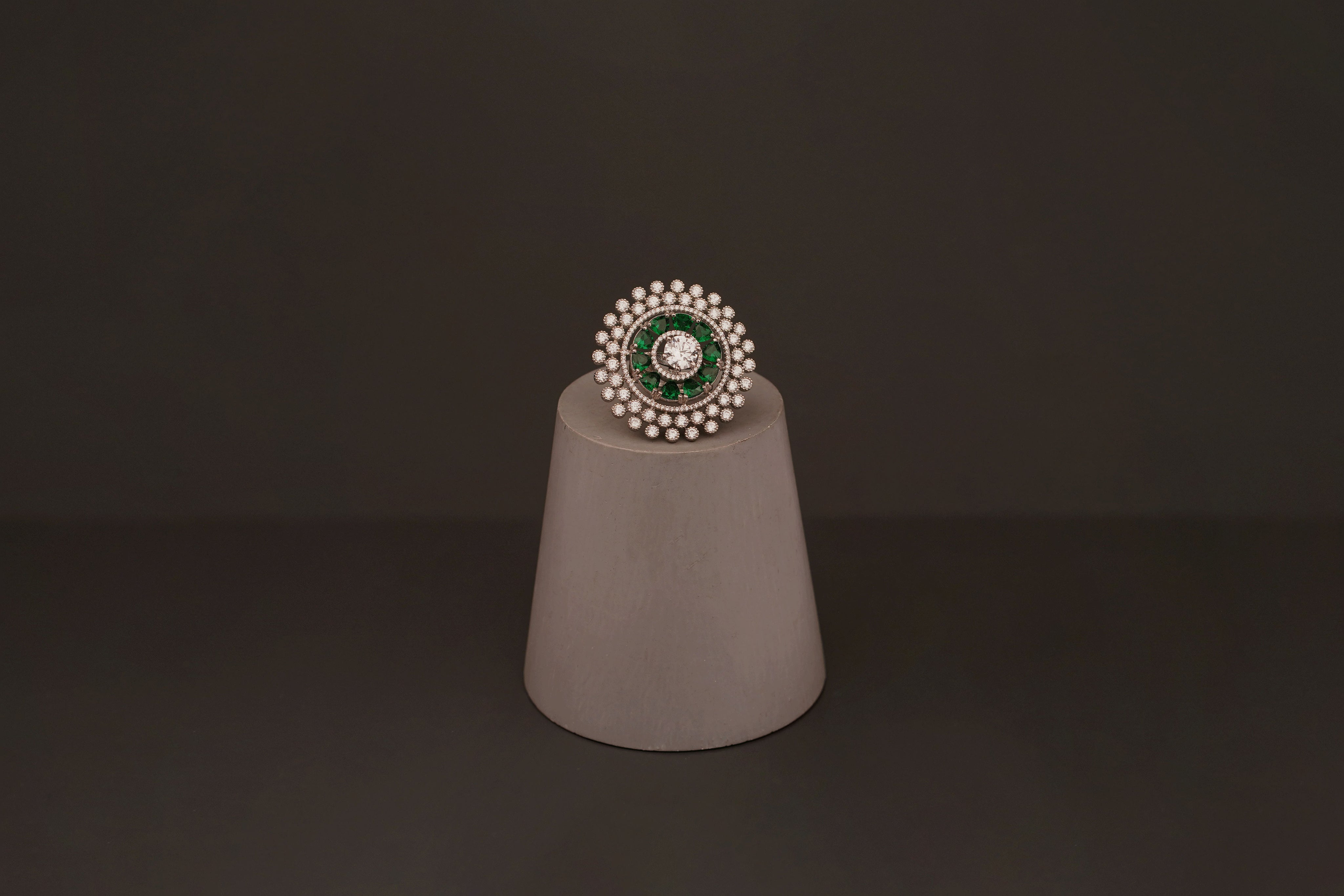 Nerin Finger Ring (ZR16) - Pure Allure