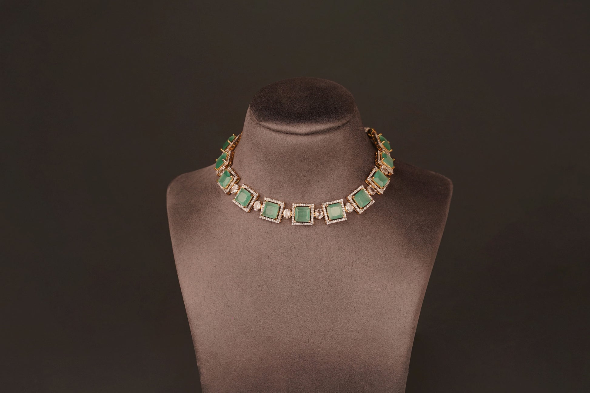 Harleen Necklace set(ZN22) - Pure Allure