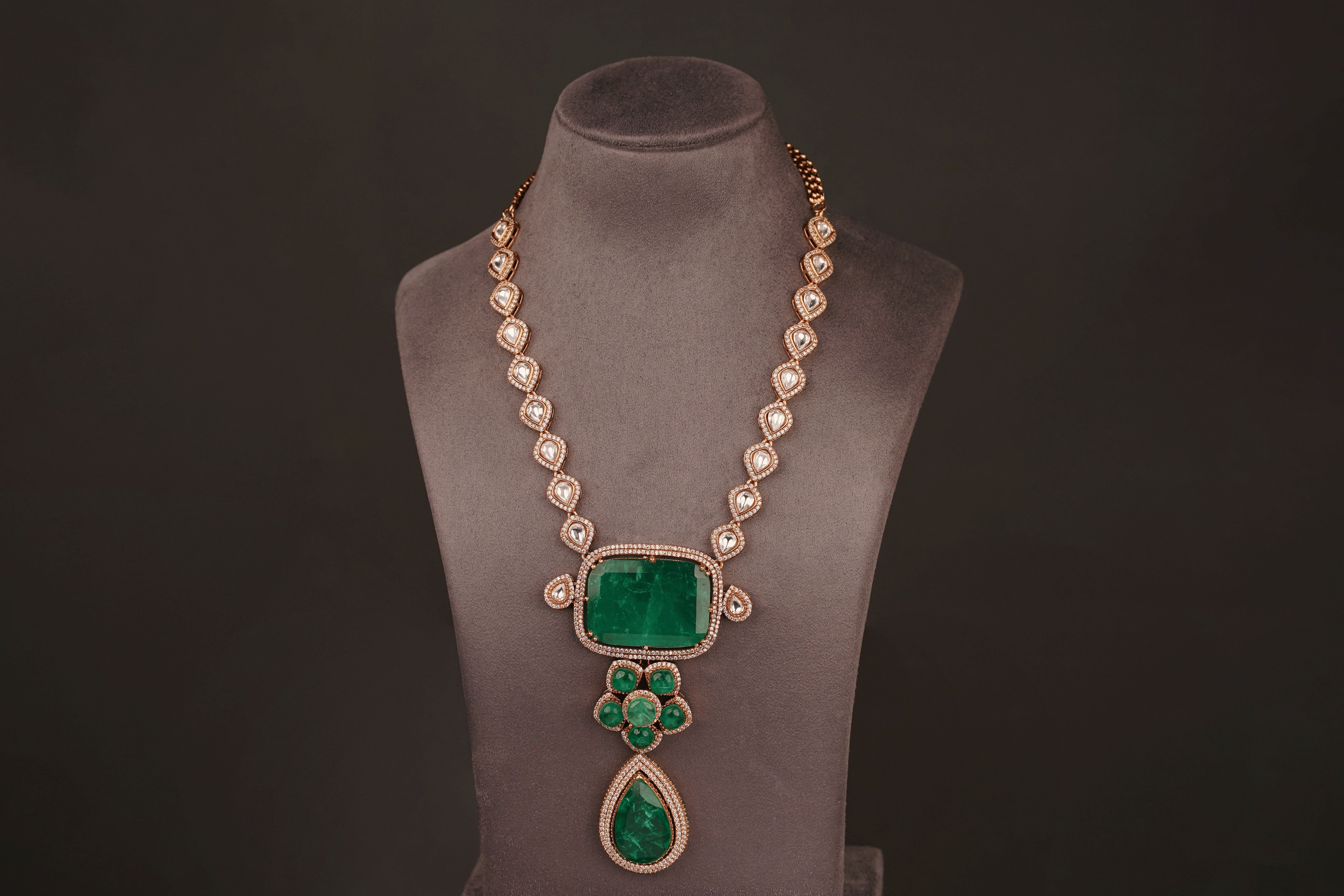 Pankhuri Statement set(L41) - Pure Allure