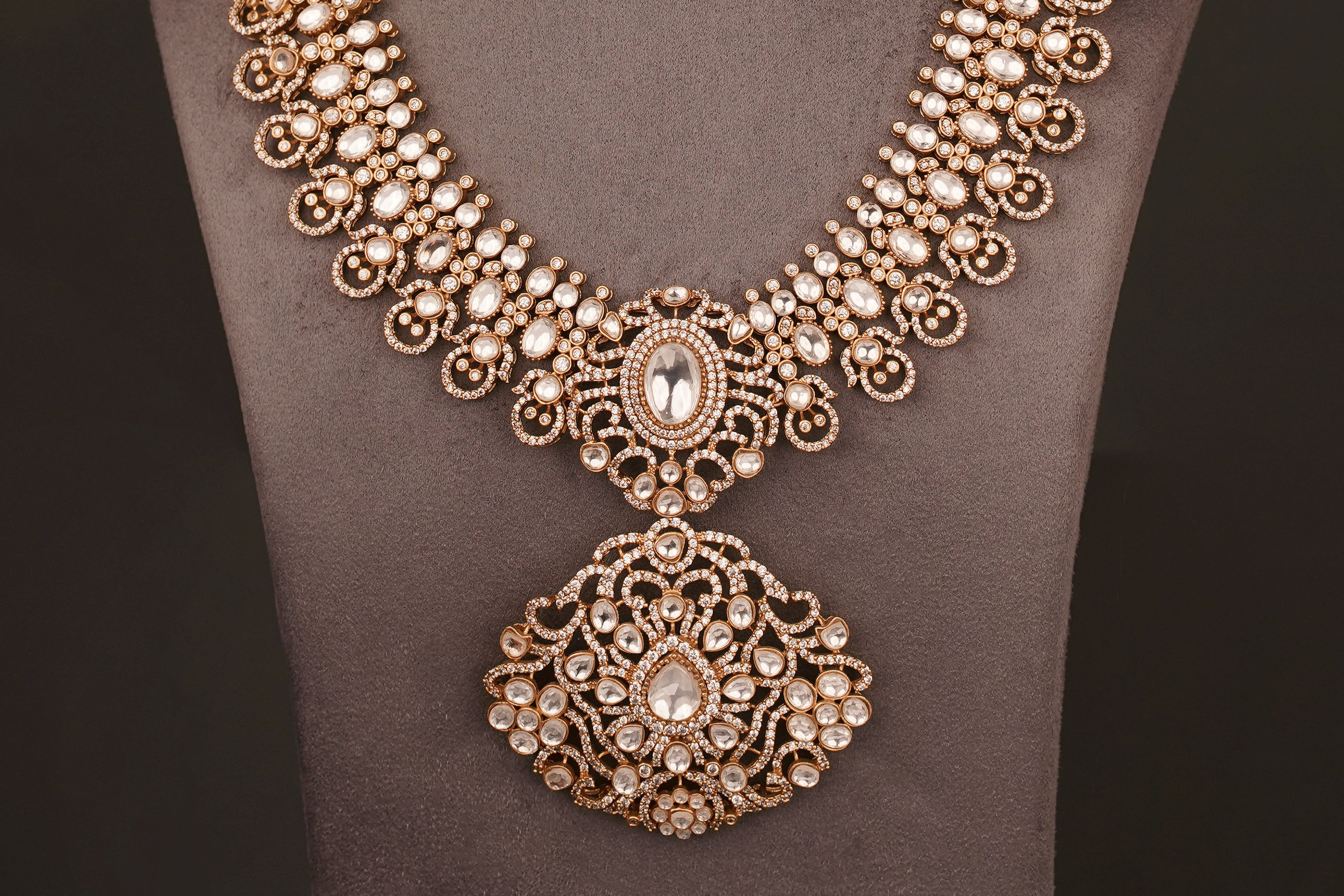 Nura Longchain Set(KL10) - Pure Allure