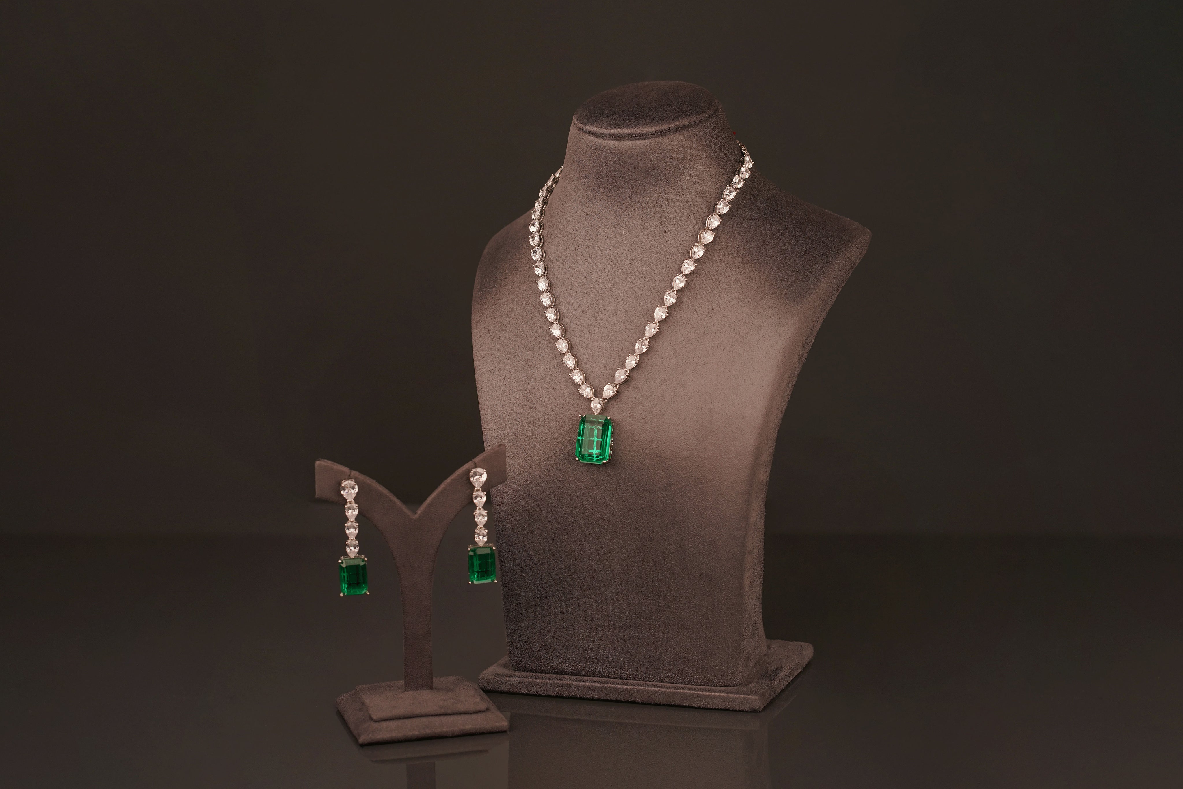 Harleen Necklace Set(ZN09) - Pure Allure