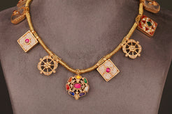 Pallavi Necklace