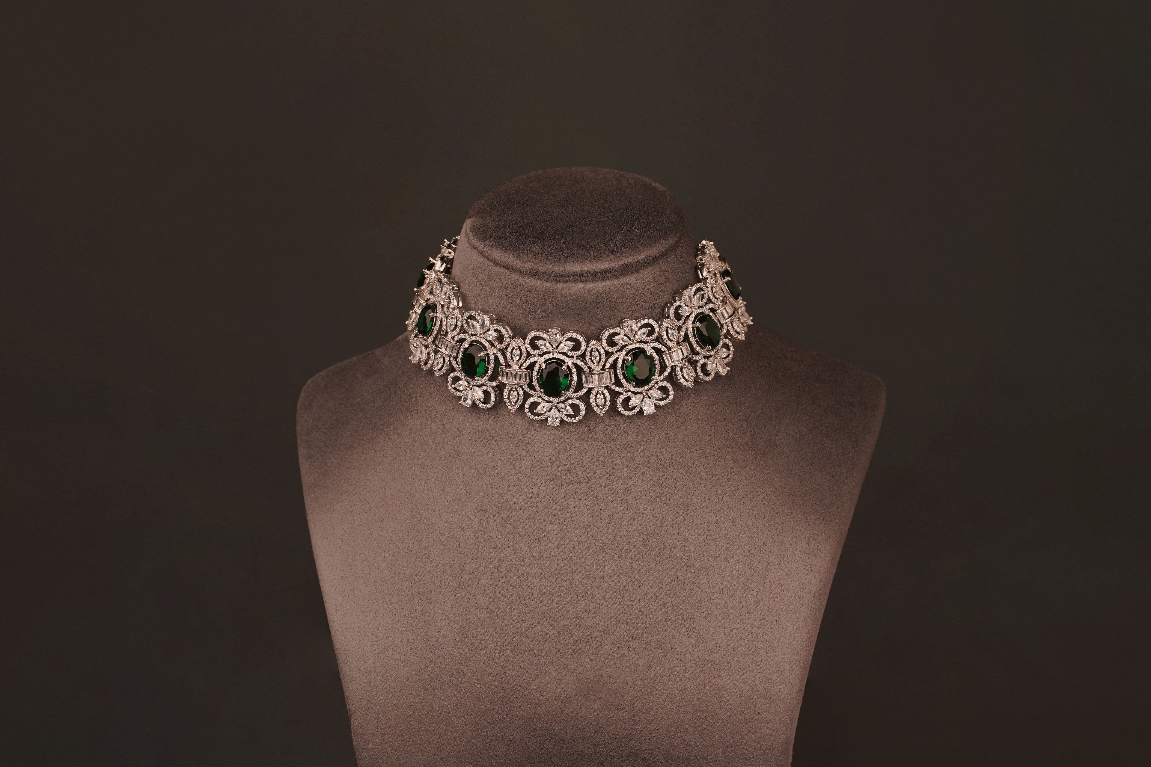 Victoria Statement Choker Set(ZC03) - Pure Allure