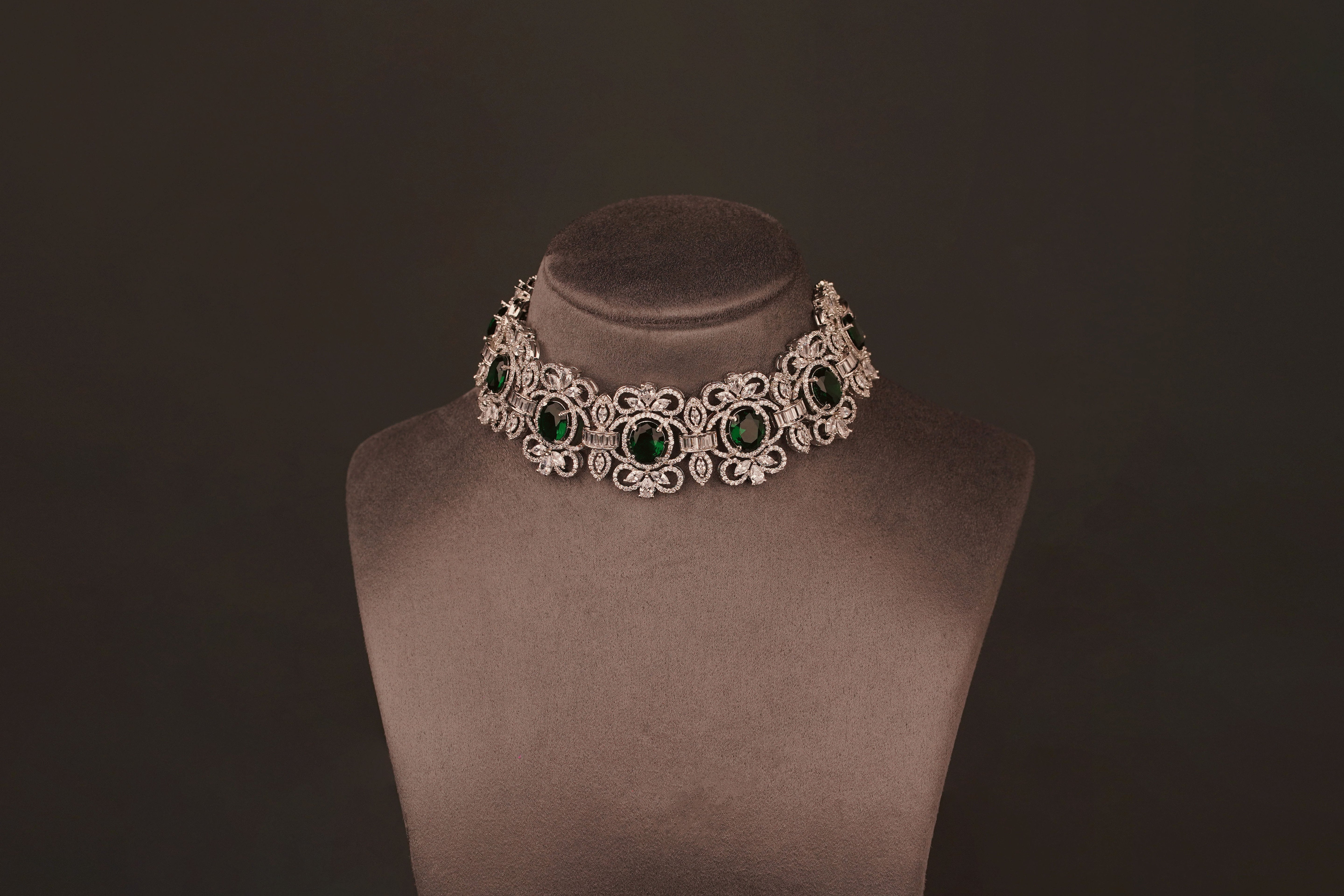 Victoria Statement Choker Set(ZC03) - Pure Allure