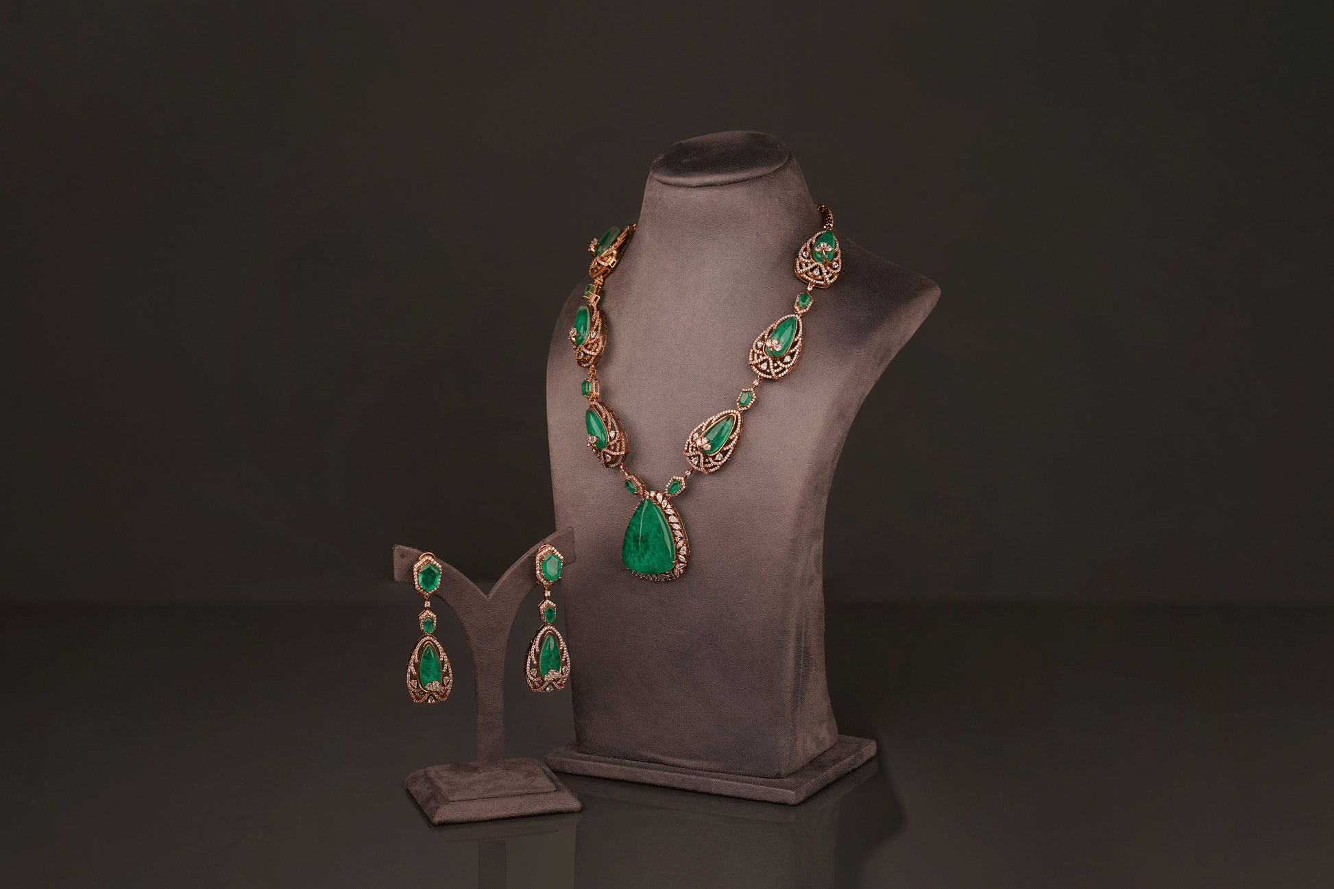 Pragyan Necklace Set(N91) - Pure Allure