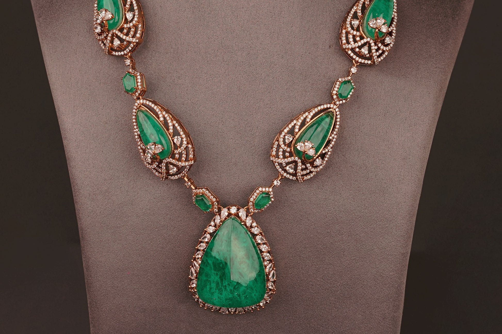 Pragyan Necklace Set(N91) - Pure Allure