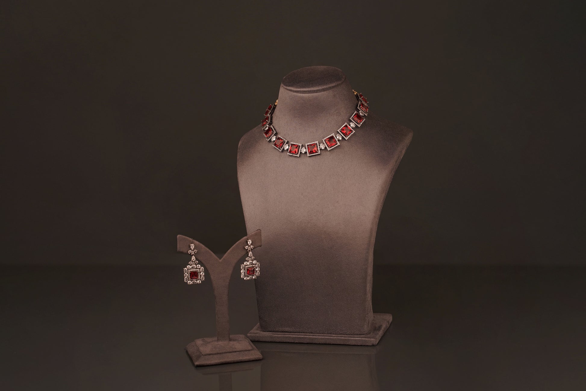 Laya Necklace set(ZN21) - Pure Allure