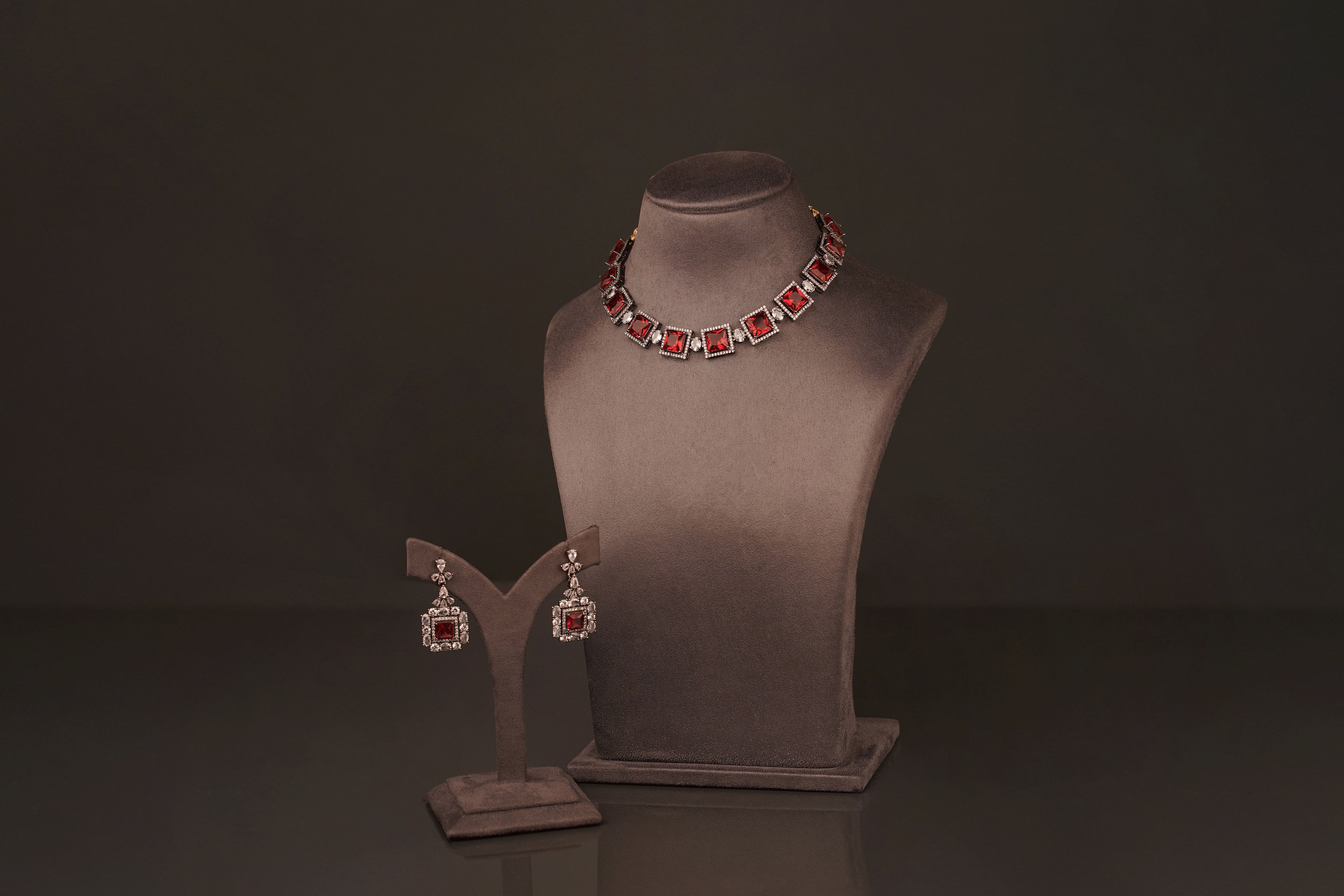 Laya Necklace set(ZN21) - Pure Allure