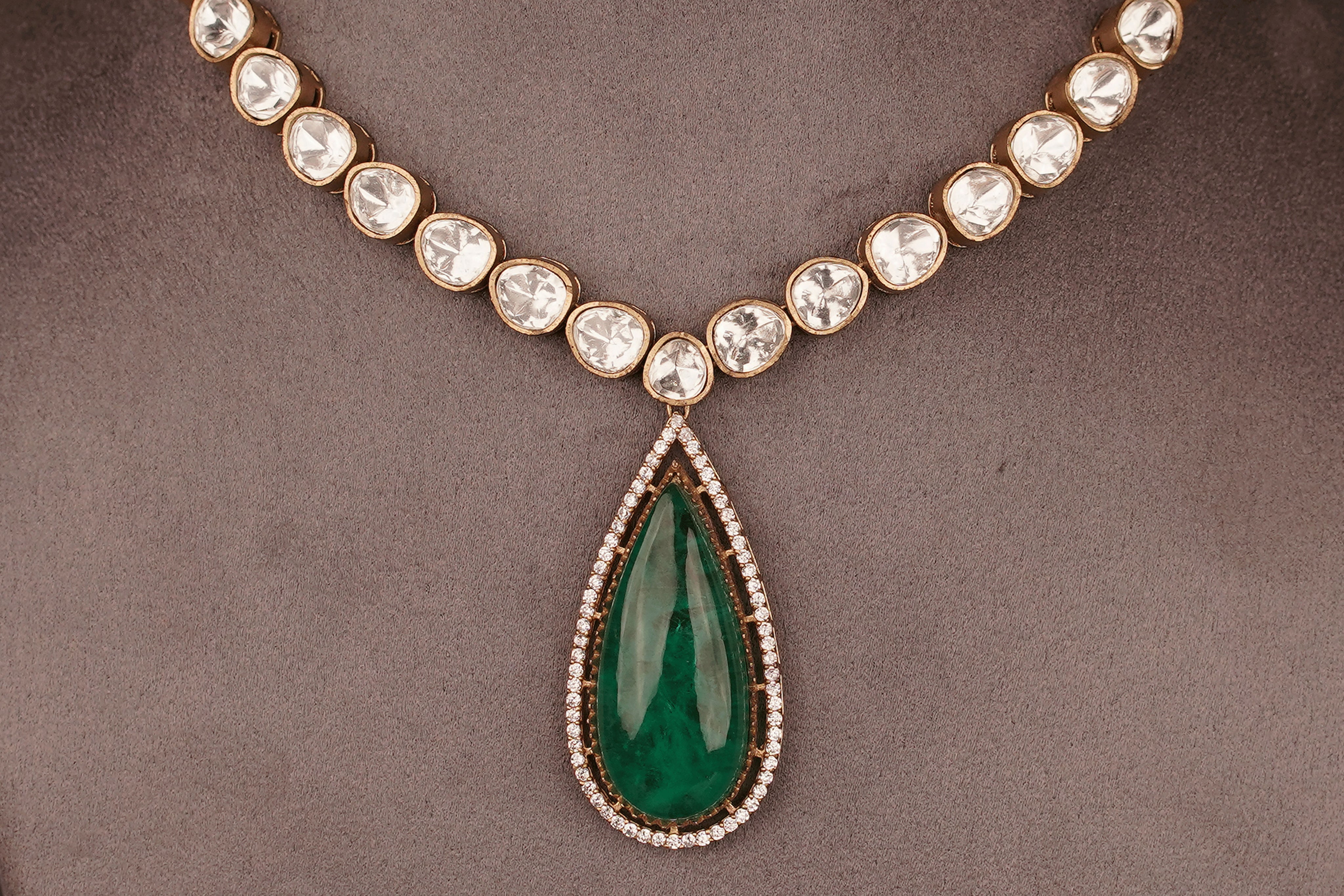Gladis Pendant Necklace Set(PN48) - Pure Allure