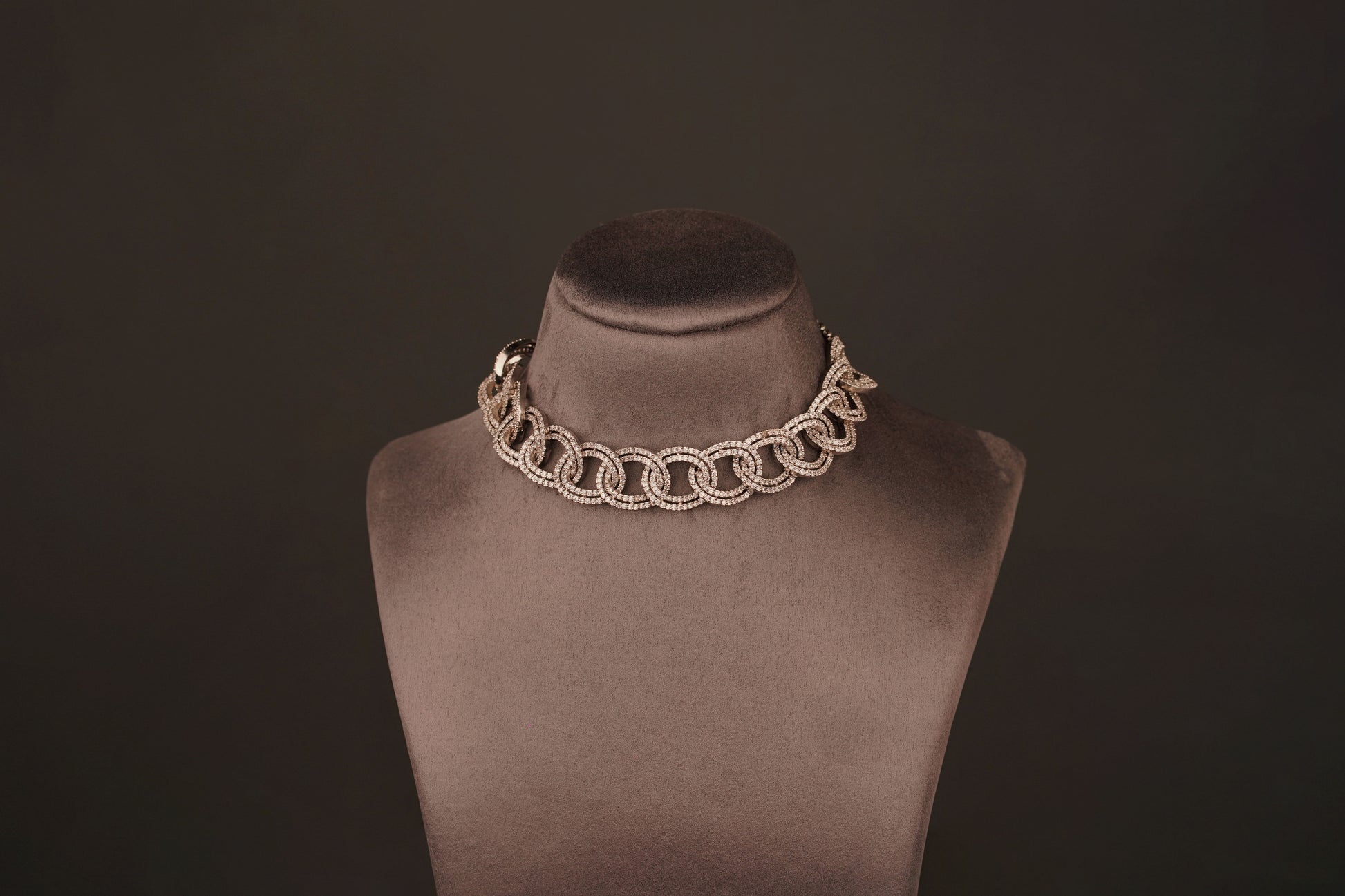 Jessie Choker Set(ZC04) - Pure Allure