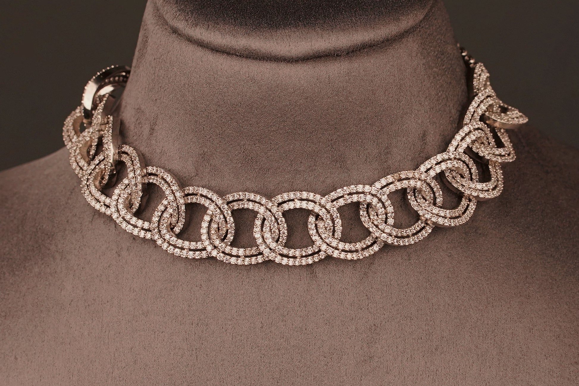 Jessie Choker Set(ZC04) - Pure Allure